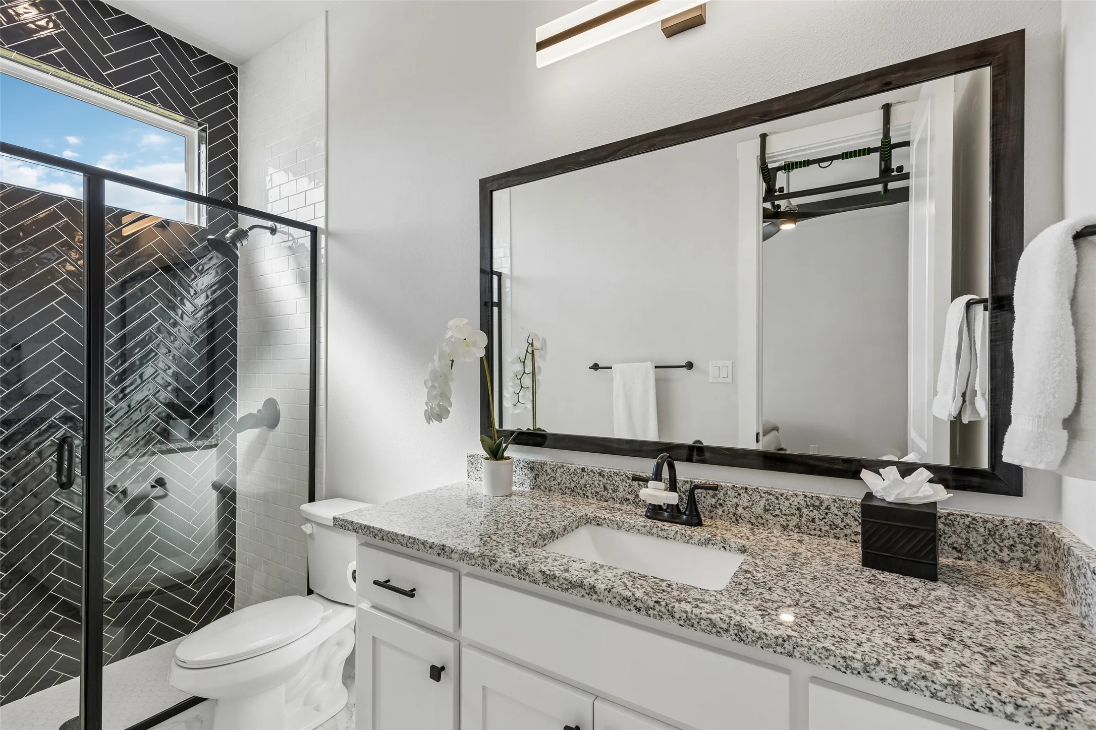 Single Family Residence For Sale in Collin County , 1820 Bobcat Trail, Celina, Texas 75009, 5 Bedroom, 6 Bathroom, 4 Garage spaces, 5,117 Sqft, built in 2023, mls#21402737, Real Estate Agent in Celina, Homes For Sale in Collin county, Homes For Sale in Celina, Realtor in Celina Texas, Real Estate Brokerage Independent Realty Texas, Luminita Cordes Realtor
