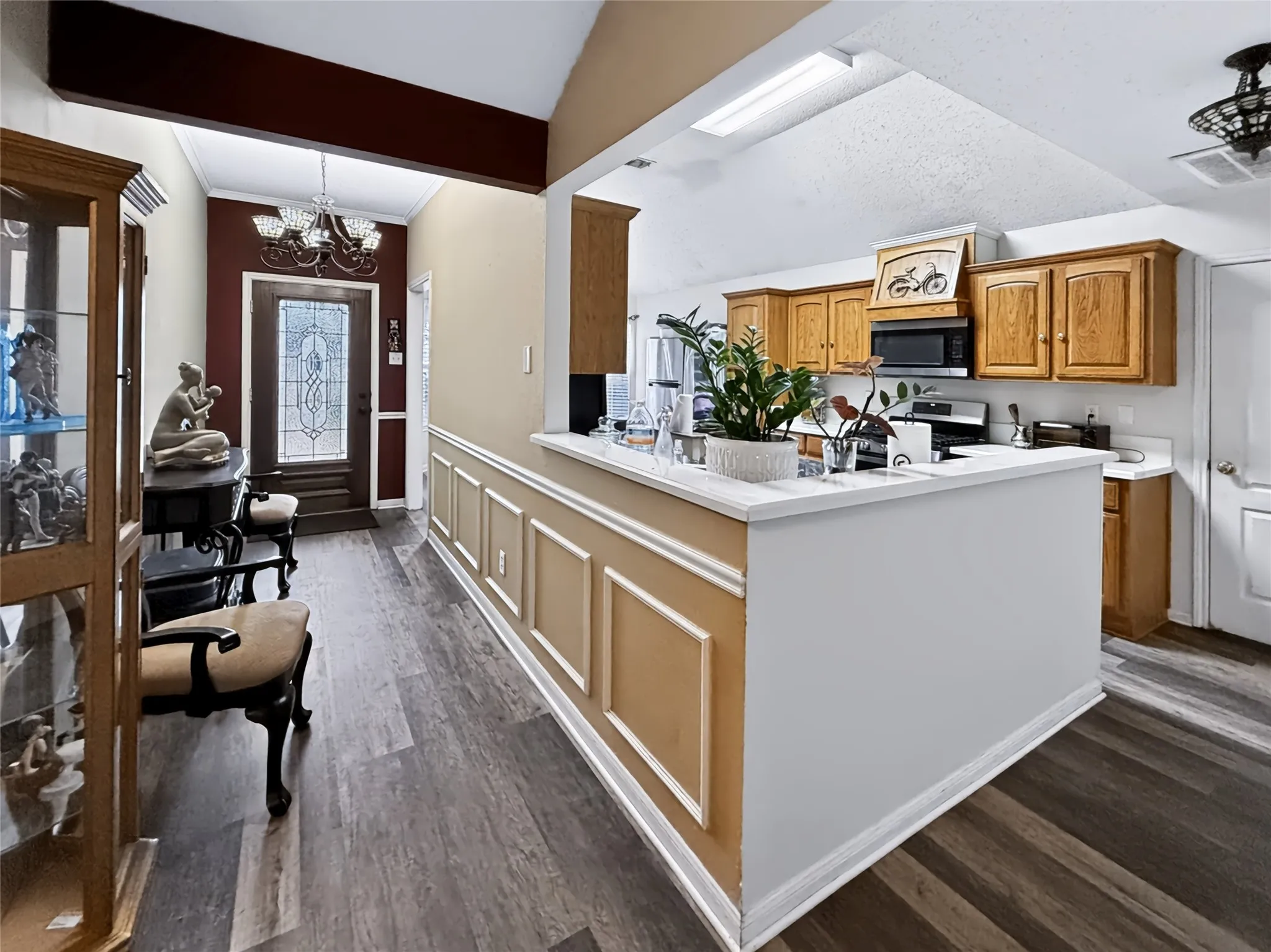 Single Family Residence For Sale in Limestone County , 816 Crestline Drive, Mexia, Texas 76667, 4 Bedroom, 2 Bathroom, 2 Garage spaces, 1,823 Sqft, built in 2003, mls#21403391, Real Estate Agent in Mexia, Homes For Sale in Limestone county, Homes For Sale in Mexia, Realtor in Mexia Texas, Real Estate Brokerage Independent Realty Texas, Luminita Cordes Realtor