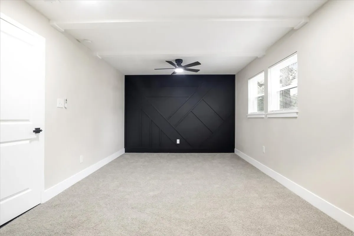 Single Family Residence For Sale in Tarrant County , 2900 Hunter Street, Fort Worth, Texas 76112, 4 Bedroom, 2 Bathroom, Garage spaces, 1,539 Sqft, built in 1948, mls#21404672, Real Estate Agent in Fort Worth, Homes For Sale in Tarrant county, Homes For Sale in Fort Worth, Realtor in Fort Worth Texas, Real Estate Brokerage Independent Realty Texas, Luminita Cordes Realtor