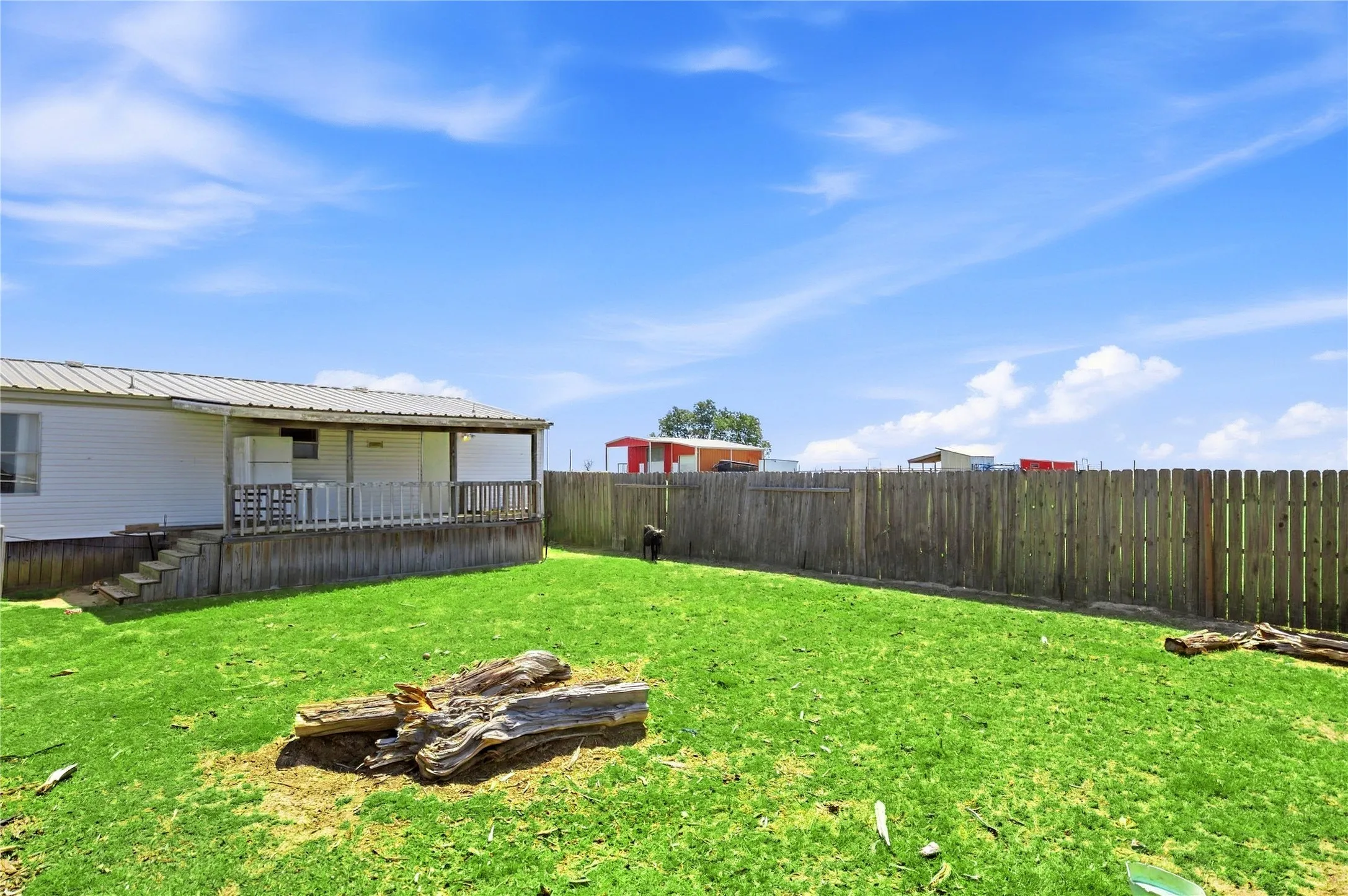 Mobile Home For Sale in Van Zandt County , 455 VZ County Road 2421, Canton, Texas 75103, 2 Bedroom, 2 Bathroom, Garage spaces, 1,120 Sqft, built in 2000, mls#21400015, Real Estate Agent in Canton, Homes For Sale in Van Zandt county, Homes For Sale in Canton, Realtor in Canton Texas, Real Estate Brokerage Independent Realty Texas, Luminita Cordes Realtor