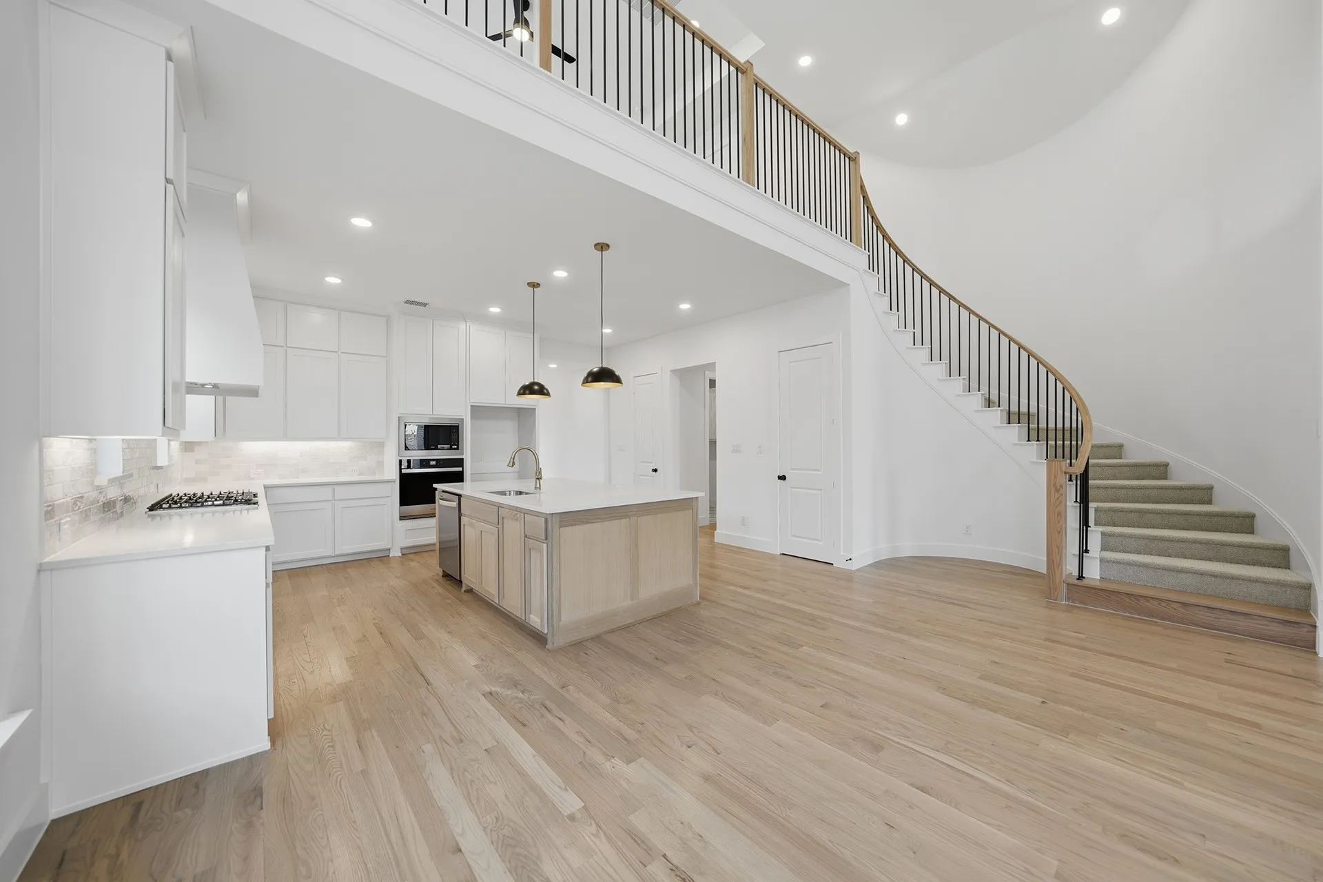 Single Family Residence For Sale in Collin County , 7204 Monarch Trail, Mc Kinney, Texas 75071, 4 Bedroom, 4 Bathroom, 2 Garage spaces, 3,527 Sqft, built in 2025, mls#21404682, Real Estate Agent in Mc Kinney, Homes For Sale in Collin county, Homes For Sale in Mc Kinney, Realtor in Mc Kinney Texas, Real Estate Brokerage Independent Realty Texas, Luminita Cordes Realtor