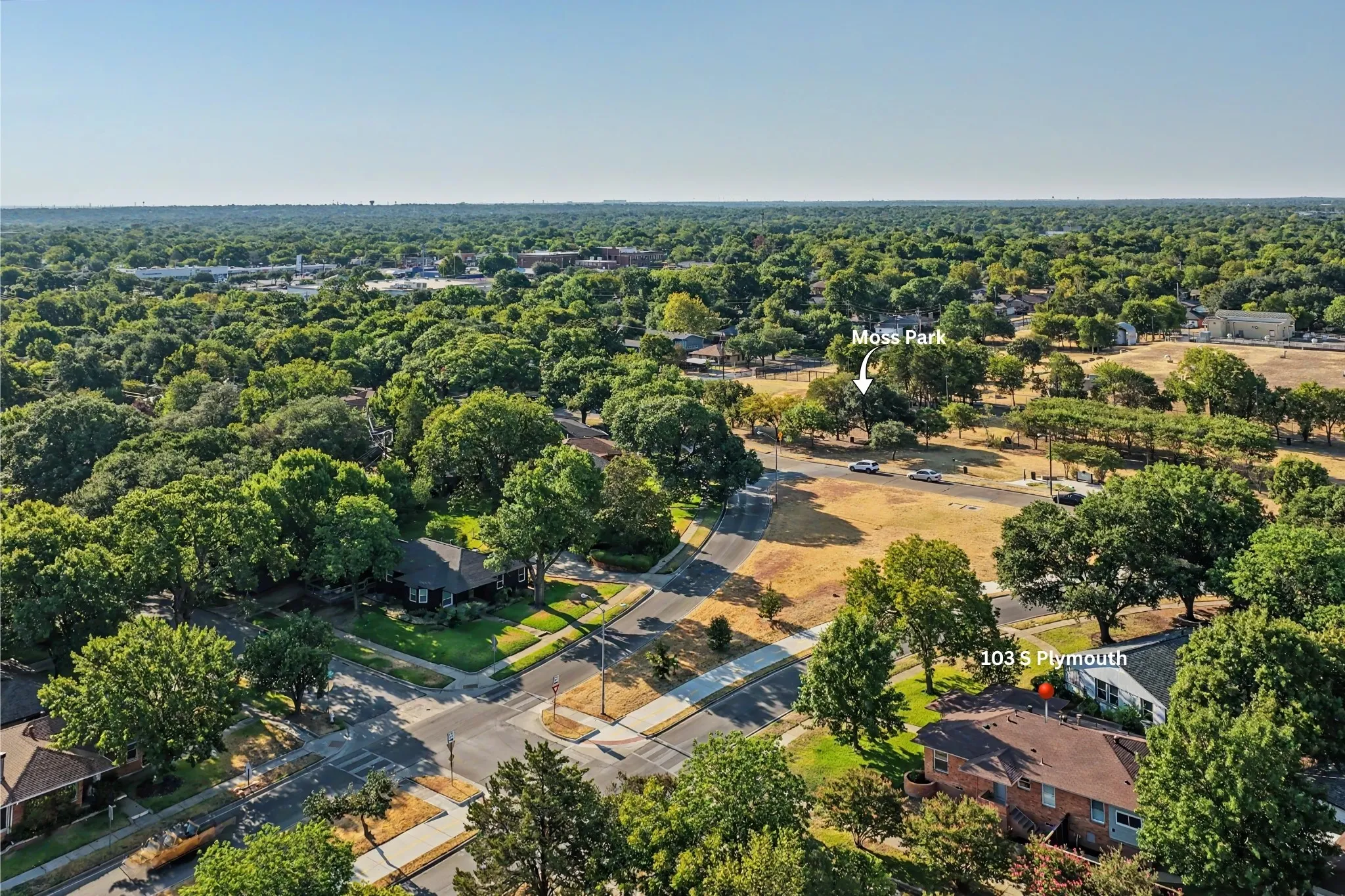 Single Family Residence For Sale in Dallas County , 103 S Plymouth Road, Dallas, Texas 75211, 3 Bedroom, 2 Bathroom, 2 Garage spaces, 1,733 Sqft, built in 1952, mls#21404438, Real Estate Agent in Dallas, Homes For Sale in Dallas county, Homes For Sale in Dallas, Realtor in Dallas Texas, Real Estate Brokerage Independent Realty Texas, Luminita Cordes Realtor