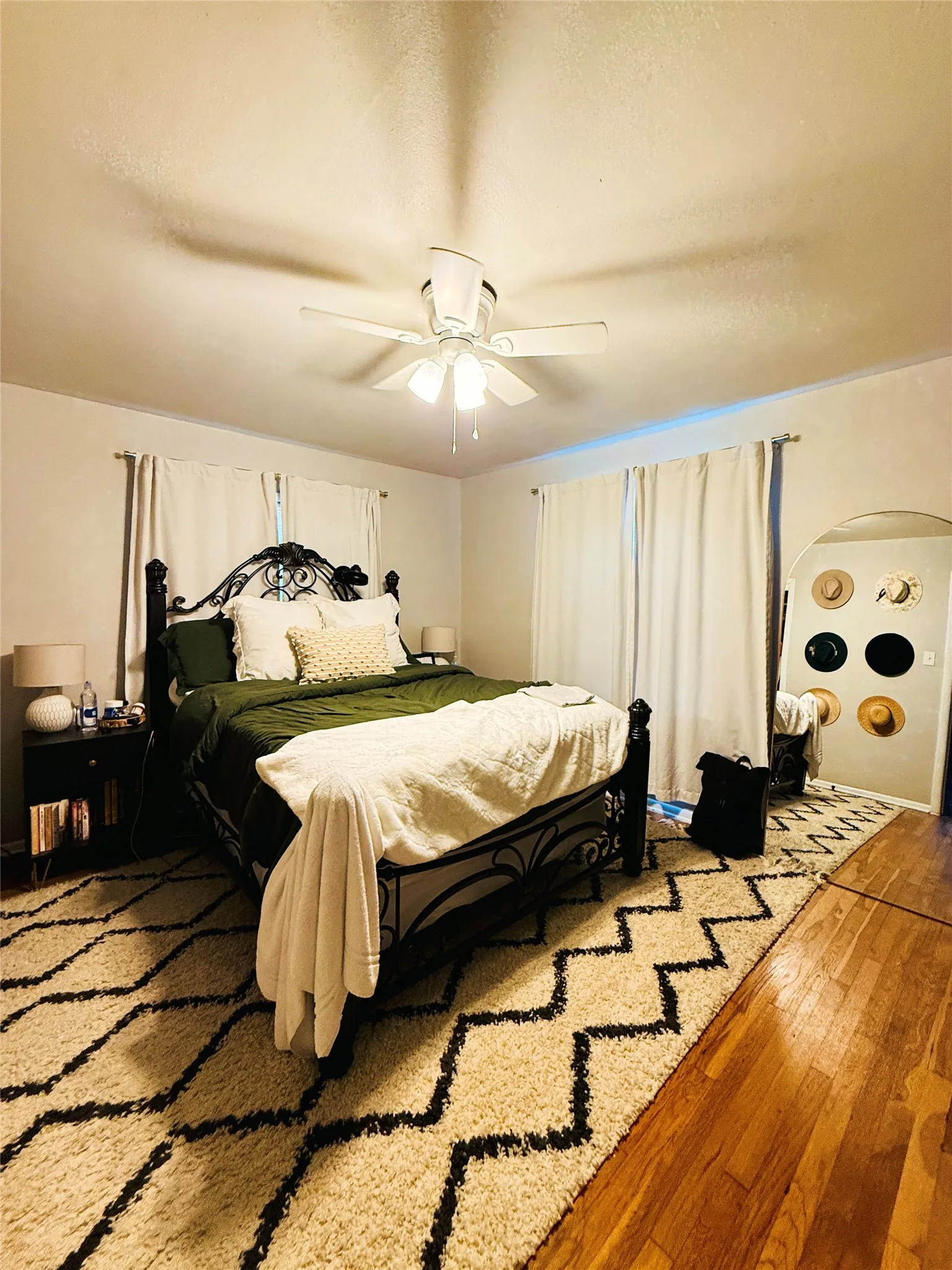 Single Family Residence For Sale in Franklin (TX) County , 514 Mcmillan Drive, Winnsboro, Texas 75494, 3 Bedroom, 2 Bathroom, Garage spaces, 1,306 Sqft, built in 1970, mls#21404186, Real Estate Agent in Winnsboro, Homes For Sale in Franklin (TX) county, Homes For Sale in Winnsboro, Realtor in Winnsboro Texas, Real Estate Brokerage Independent Realty Texas, Luminita Cordes Realtor