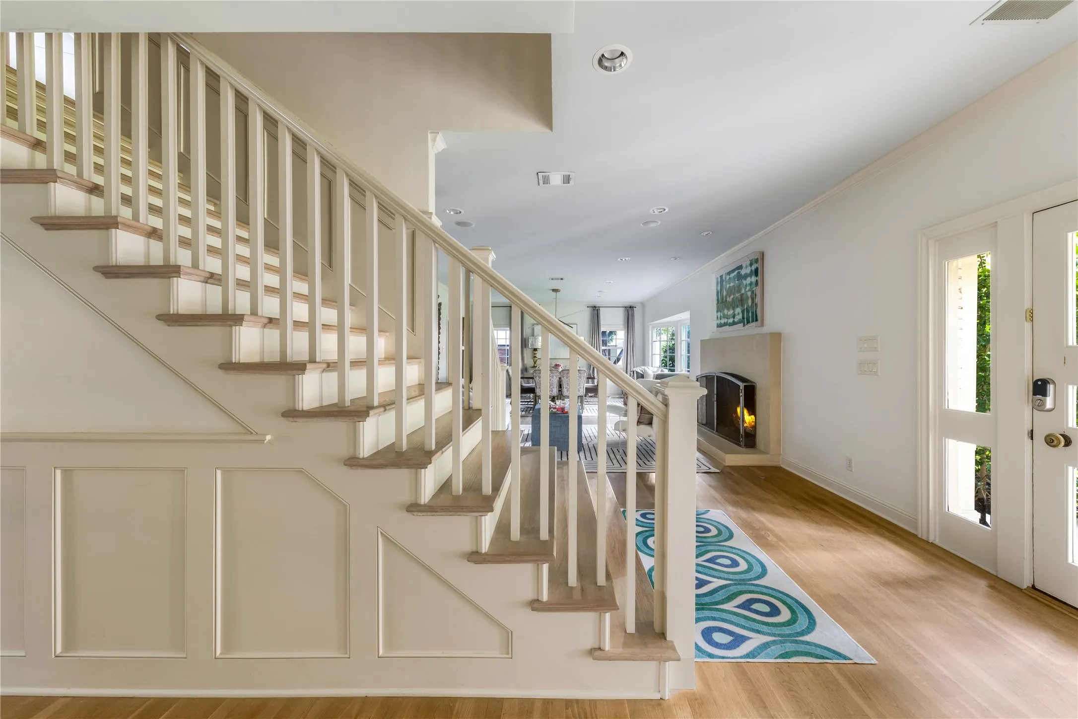 Single Family Residence For Rent in Dallas County , 3313 Bryn Mawr Drive, University Park, Texas 75225, 5 Bedroom, 6 Bathroom, 2 Garage spaces, 4,575 Sqft, built in 1953, mls#21404686, Real Estate Agent in University Park, Homes For Rent in Dallas county, Homes For Rent in University Park, Realtor in University Park Texas, Real Estate Brokerage Independent Realty Texas, Luminita Cordes Realtor