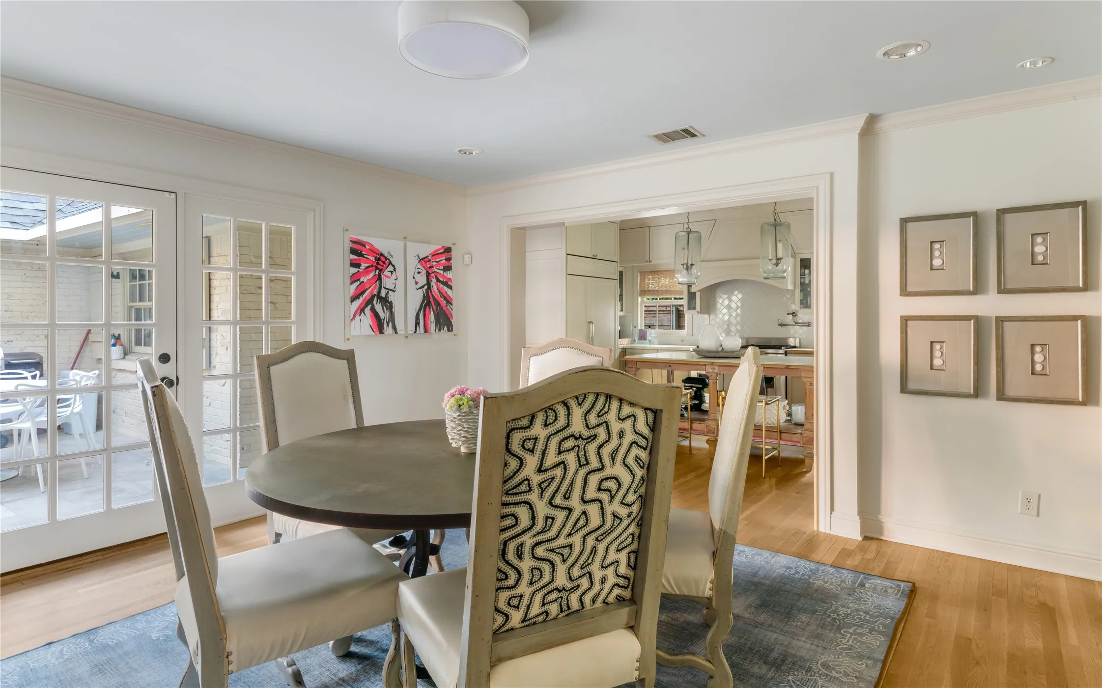 Single Family Residence For Rent in Dallas County , 3313 Bryn Mawr Drive, University Park, Texas 75225, 5 Bedroom, 6 Bathroom, 2 Garage spaces, 4,575 Sqft, built in 1953, mls#21404686, Real Estate Agent in University Park, Homes For Rent in Dallas county, Homes For Rent in University Park, Realtor in University Park Texas, Real Estate Brokerage Independent Realty Texas, Luminita Cordes Realtor