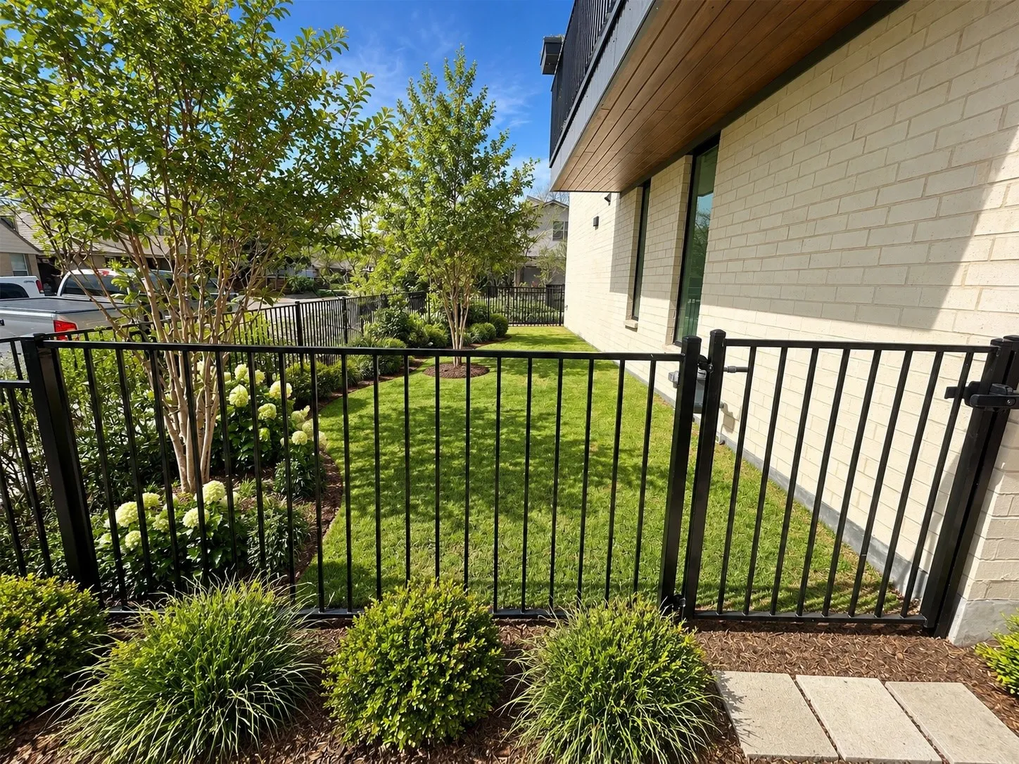 private front yard