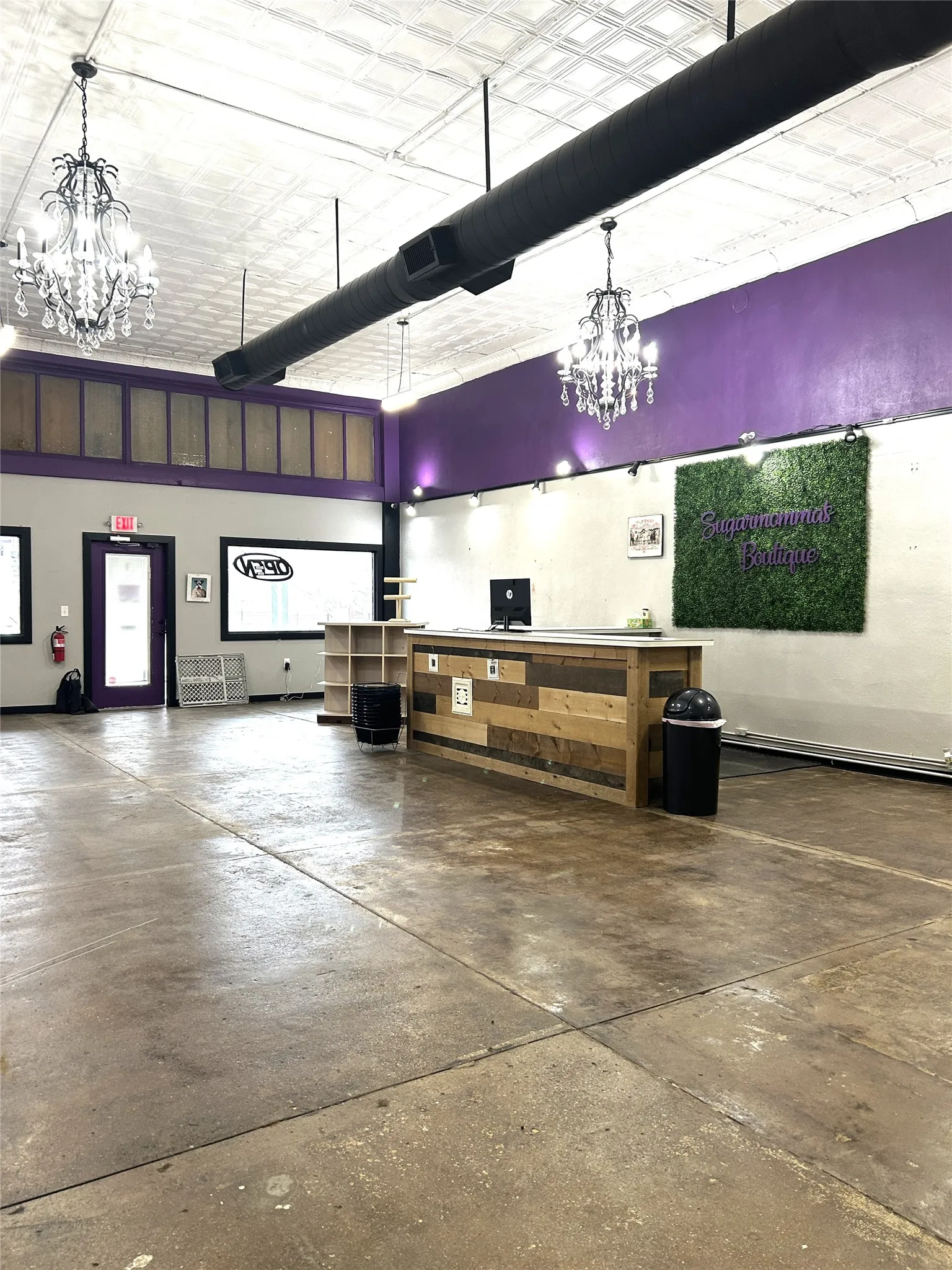 Retail For Sale in Johnson County , 304 E Criner 1 Street, Grandview, Texas 76050, 0, 0, Garage spaces, 0 Sqft, built in 1930, mls#21403687, Real Estate Agent in Grandview, Homes For Sale in Johnson county, Homes For Sale in Grandview, Realtor in Grandview Texas, Real Estate Brokerage Independent Realty Texas, Luminita Cordes Realtor