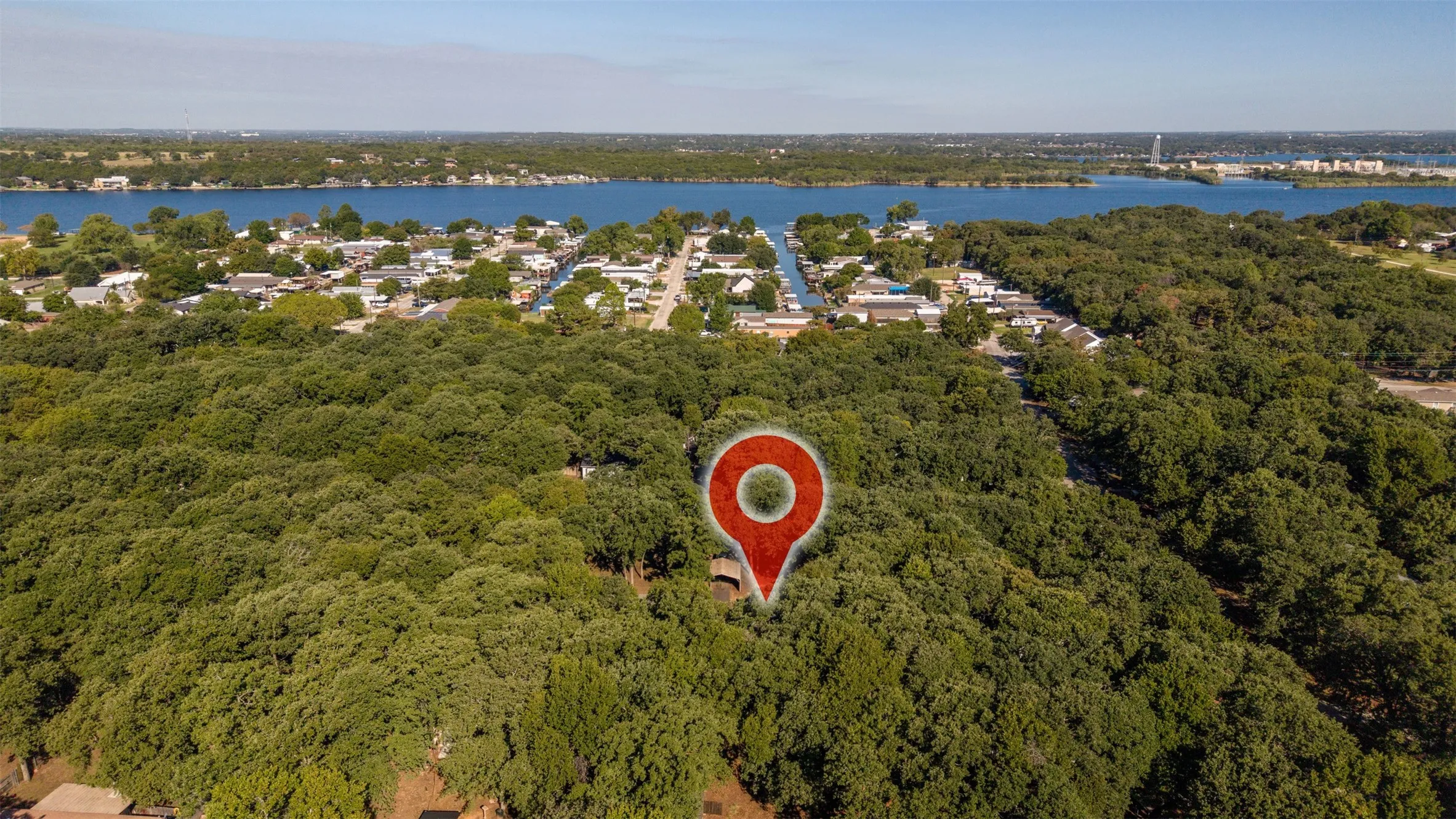 Mobile Home For Sale in Hood County , 4647 Lyndi Lane, Granbury, Texas 76049, 3 Bedroom, 2 Bathroom, 2 Garage spaces, 1,464 Sqft, built in 1982, mls#21404665, Real Estate Agent in Granbury, Homes For Sale in Hood county, Homes For Sale in Granbury, Realtor in Granbury Texas, Real Estate Brokerage Independent Realty Texas, Luminita Cordes Realtor
