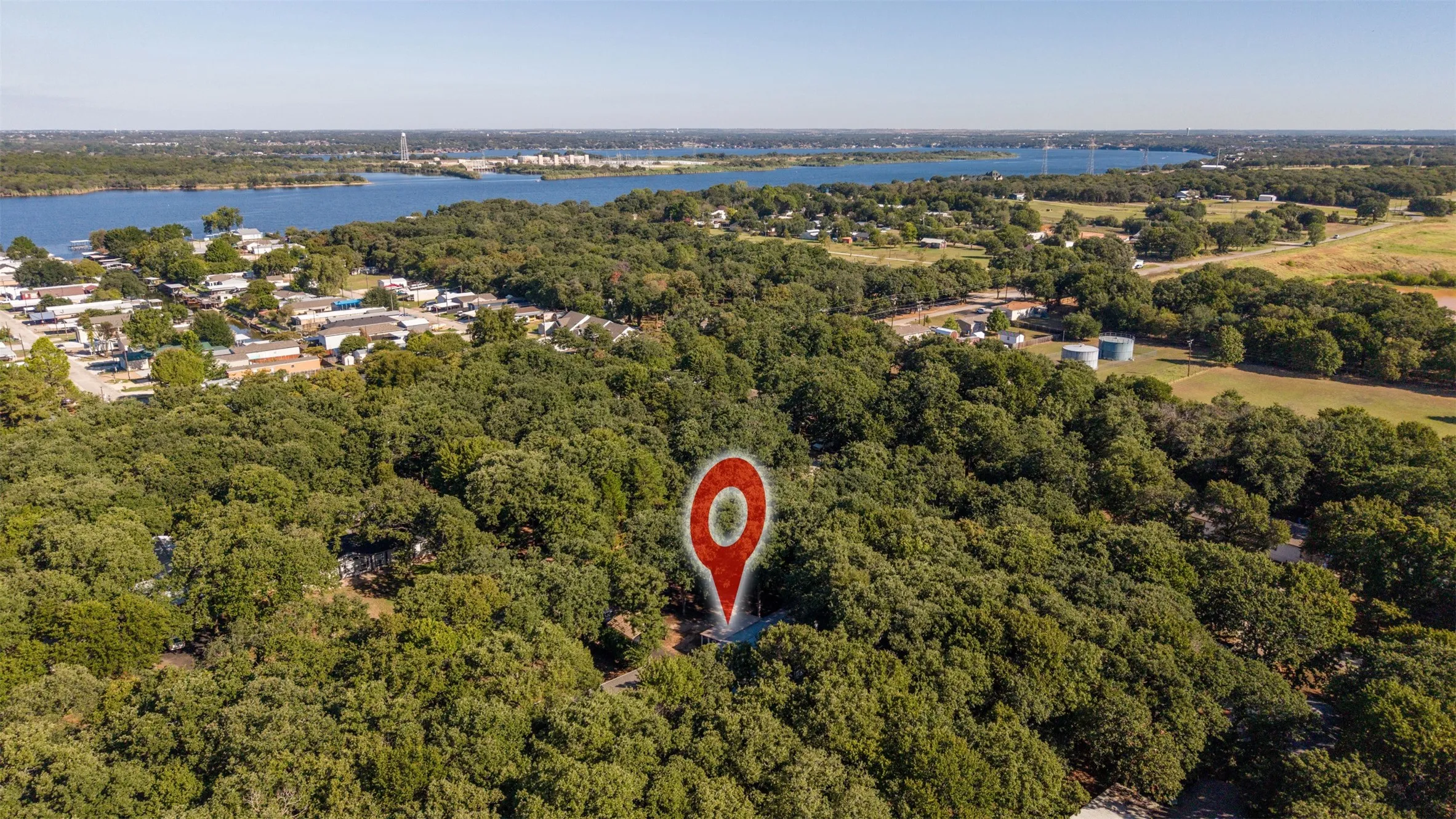 Mobile Home For Sale in Hood County , 4647 Lyndi Lane, Granbury, Texas 76049, 3 Bedroom, 2 Bathroom, 2 Garage spaces, 1,464 Sqft, built in 1982, mls#21404665, Real Estate Agent in Granbury, Homes For Sale in Hood county, Homes For Sale in Granbury, Realtor in Granbury Texas, Real Estate Brokerage Independent Realty Texas, Luminita Cordes Realtor
