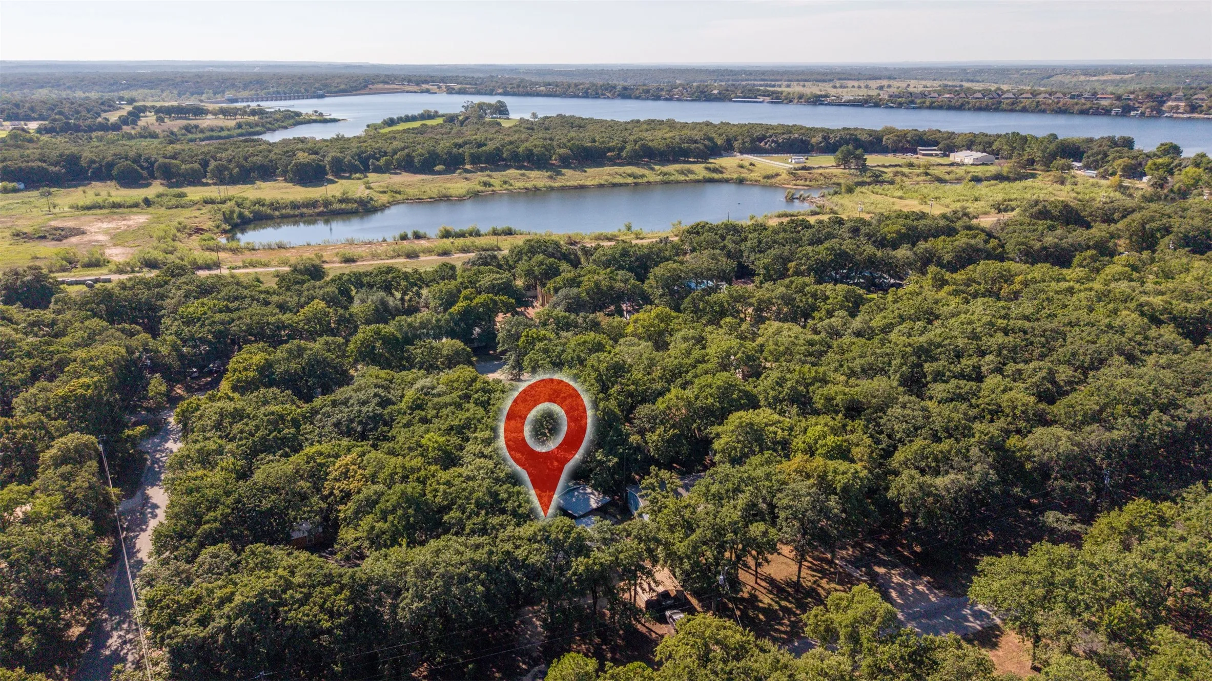 Mobile Home For Sale in Hood County , 4647 Lyndi Lane, Granbury, Texas 76049, 3 Bedroom, 2 Bathroom, 2 Garage spaces, 1,464 Sqft, built in 1982, mls#21404665, Real Estate Agent in Granbury, Homes For Sale in Hood county, Homes For Sale in Granbury, Realtor in Granbury Texas, Real Estate Brokerage Independent Realty Texas, Luminita Cordes Realtor