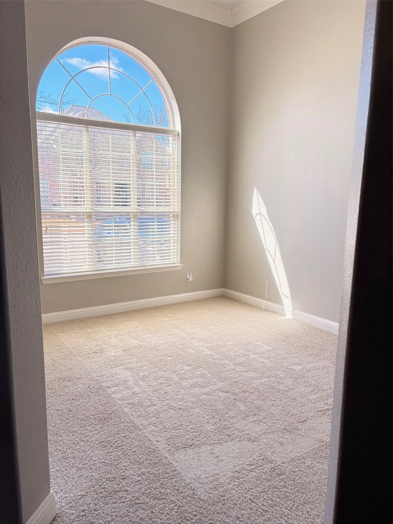 Single Family Residence For Rent in Denton County , 3412 Continental Drive, Frisco, Texas 75034, 5 Bedroom, 4 Bathroom, 3 Garage spaces, 3,573 Sqft, built in 2004, mls#21404603, Real Estate Agent in Frisco, Homes For Rent in Denton county, Homes For Rent in Frisco, Realtor in Frisco Texas, Real Estate Brokerage Independent Realty Texas, Luminita Cordes Realtor