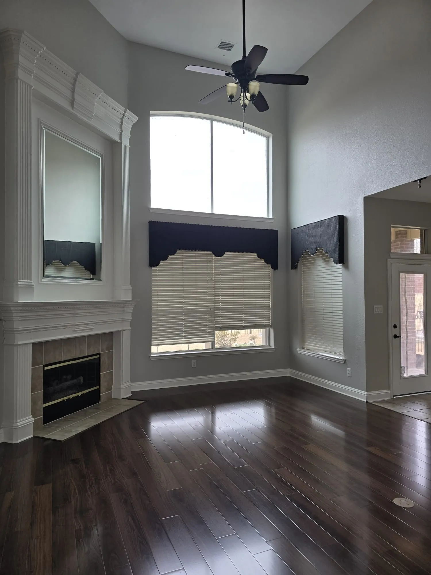 Single Family Residence For Rent in Denton County , 3412 Continental Drive, Frisco, Texas 75034, 5 Bedroom, 4 Bathroom, 3 Garage spaces, 3,573 Sqft, built in 2004, mls#21404603, Real Estate Agent in Frisco, Homes For Rent in Denton county, Homes For Rent in Frisco, Realtor in Frisco Texas, Real Estate Brokerage Independent Realty Texas, Luminita Cordes Realtor