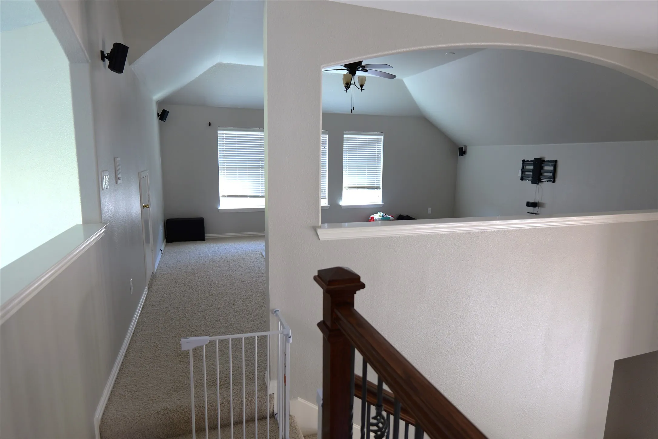 Single Family Residence For Rent in Denton County , 3412 Continental Drive, Frisco, Texas 75034, 5 Bedroom, 4 Bathroom, 3 Garage spaces, 3,573 Sqft, built in 2004, mls#21404603, Real Estate Agent in Frisco, Homes For Rent in Denton county, Homes For Rent in Frisco, Realtor in Frisco Texas, Real Estate Brokerage Independent Realty Texas, Luminita Cordes Realtor