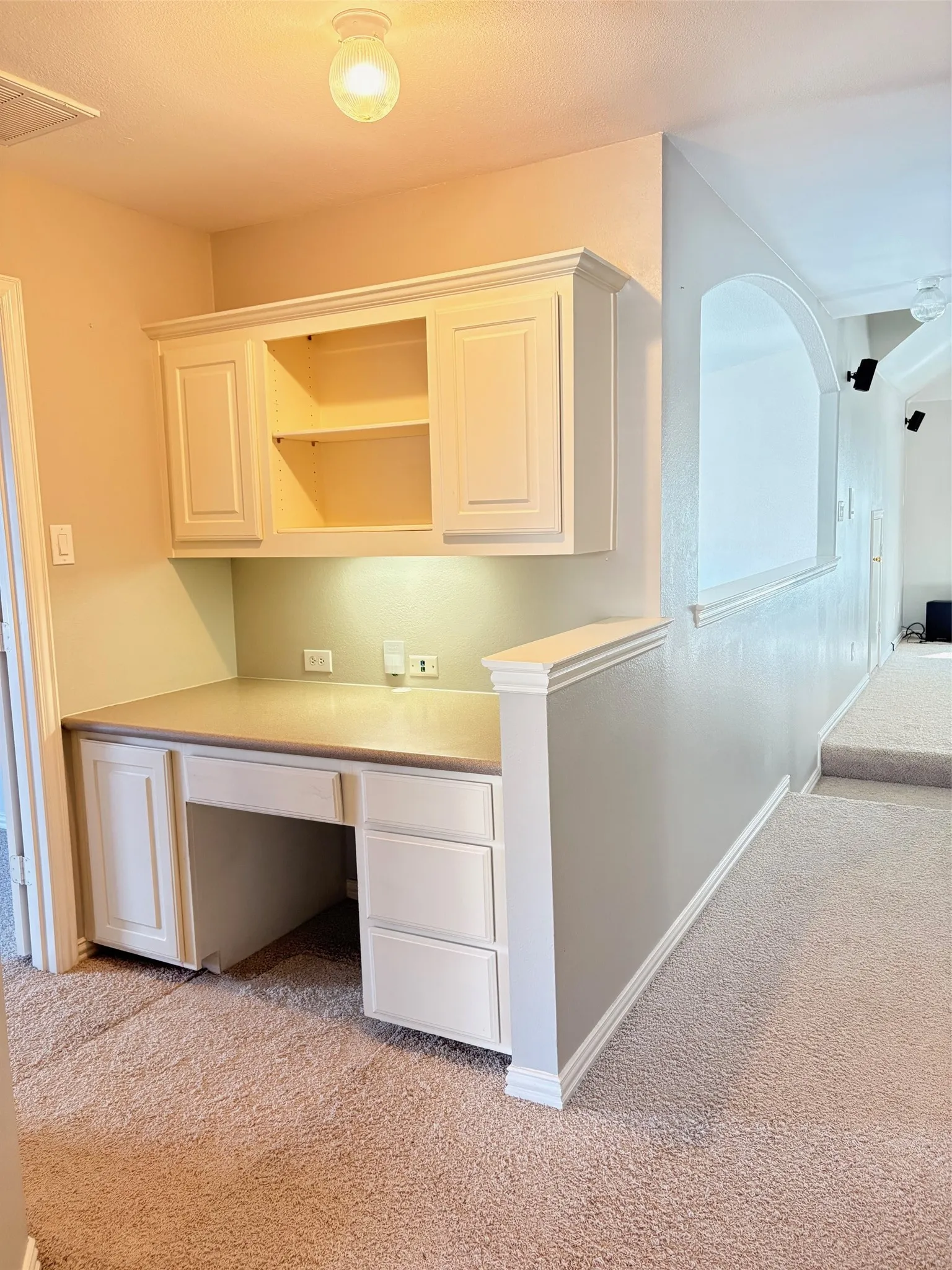 Single Family Residence For Rent in Denton County , 3412 Continental Drive, Frisco, Texas 75034, 5 Bedroom, 4 Bathroom, 3 Garage spaces, 3,573 Sqft, built in 2004, mls#21404603, Real Estate Agent in Frisco, Homes For Rent in Denton county, Homes For Rent in Frisco, Realtor in Frisco Texas, Real Estate Brokerage Independent Realty Texas, Luminita Cordes Realtor
