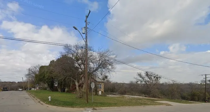 Unimproved Land For Sale in Tarrant County , 2800 NW 31st Street, Fort Worth, Texas 76106, 0, 0, Garage spaces, 0 Sqft, built in 0, mls#21404084, Real Estate Agent in Fort Worth, Homes For Sale in Tarrant county, Homes For Sale in Fort Worth, Realtor in Fort Worth Texas, Real Estate Brokerage Independent Realty Texas, Luminita Cordes Realtor