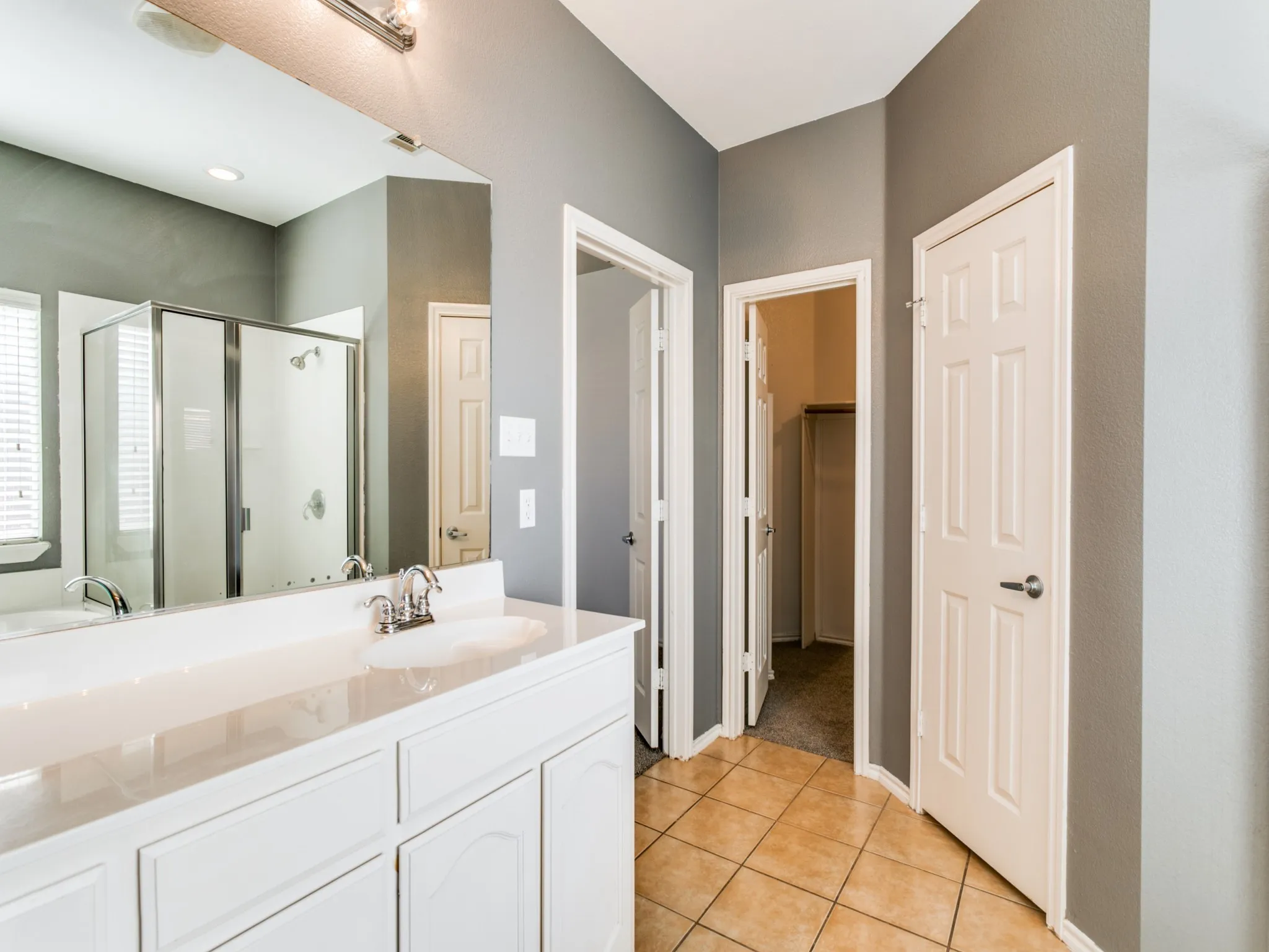 Single Family Residence For Rent in Tarrant County , 6357 Redeagle Creek Drive, Fort Worth, Texas 76179, 3 Bedroom, 2 Bathroom, 2 Garage spaces, 1,493 Sqft, built in 2005, mls#21395983, Real Estate Agent in Fort Worth, Homes For Rent in Tarrant county, Homes For Rent in Fort Worth, Realtor in Fort Worth Texas, Real Estate Brokerage Independent Realty Texas, Luminita Cordes Realtor