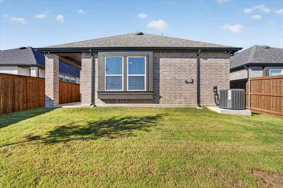 Single Family Residence For Sale in Rockwall County , 2348 Clearwater Way, Royse City, Texas 75189, 4 Bedroom, 3 Bathroom, 2 Garage spaces, 1,885 Sqft, built in 2026, mls#21404640, Real Estate Agent in Royse City, Homes For Sale in Rockwall county, Homes For Sale in Royse City, Realtor in Royse City Texas, Real Estate Brokerage Independent Realty Texas, Luminita Cordes Realtor