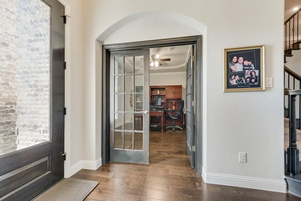 Single Family Residence For Sale in Ellis County , 2601 Maple Leaf Drive, Midlothian, Texas 76065, 4 Bedroom, 4 Bathroom, 3 Garage spaces, 3,971 Sqft, built in 2019, mls#21390281, Real Estate Agent in Midlothian, Homes For Sale in Ellis county, Homes For Sale in Midlothian, Realtor in Midlothian Texas, Real Estate Brokerage Independent Realty Texas, Luminita Cordes Realtor