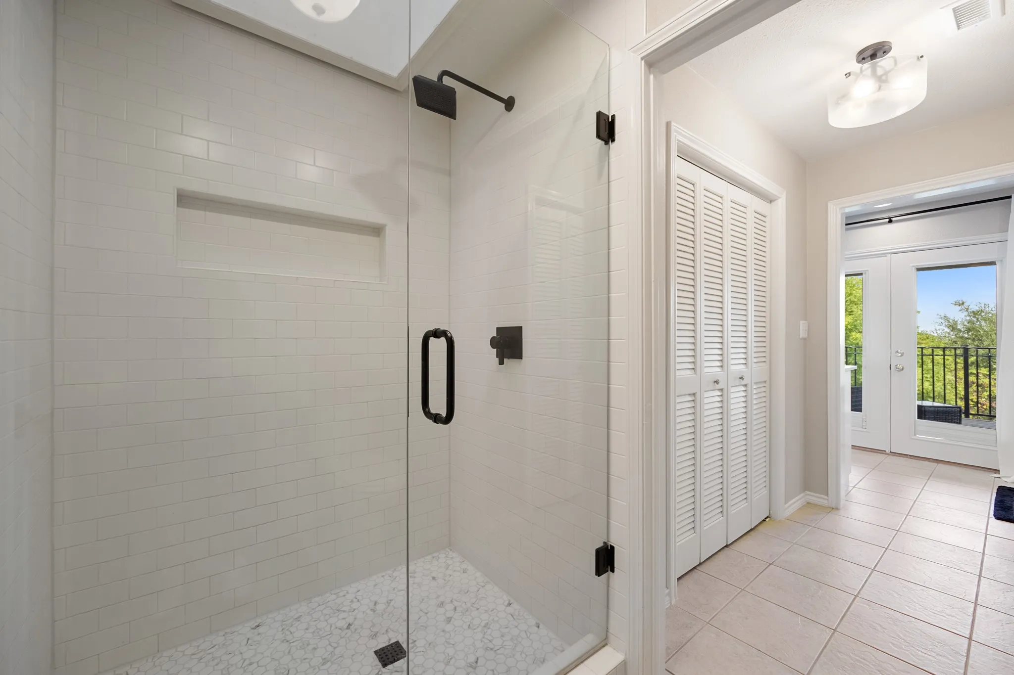 Townhouse For Rent in Rockwall County , 3326 Augusta Boulevard, Rockwall, Texas 75087, 4 Bedroom, 3 Bathroom, 2 Garage spaces, 2,480 Sqft, built in 1984, mls#21404733, Real Estate Agent in Rockwall, Homes For Rent in Rockwall county, Homes For Rent in Rockwall, Realtor in Rockwall Texas, Real Estate Brokerage Independent Realty Texas, Luminita Cordes Realtor