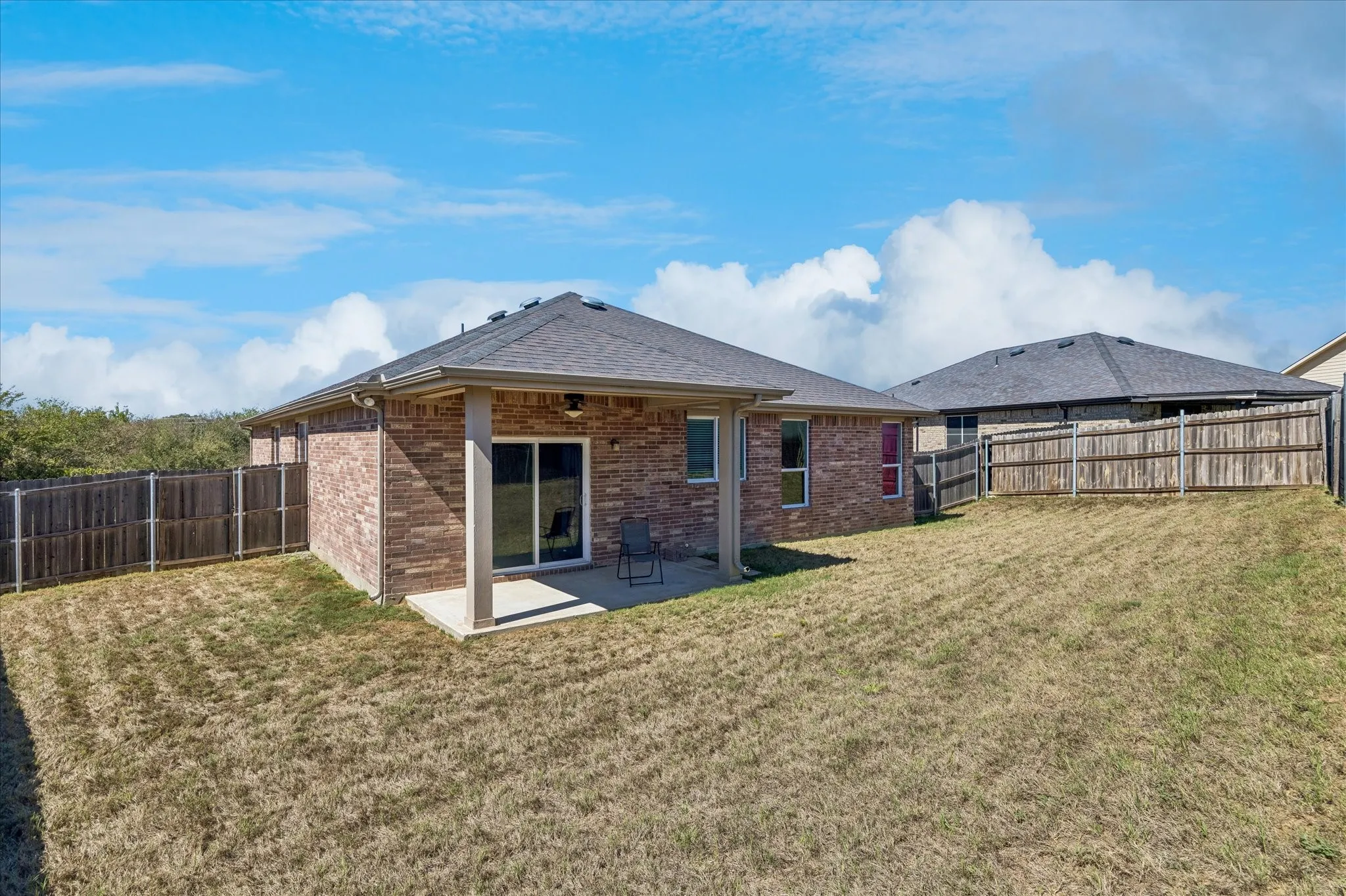 Single Family Residence For Sale in Tarrant County , 244 Rock Meadow Drive, Crowley, Texas 76036, 3 Bedroom, 2 Bathroom, 2 Garage spaces, 1,884 Sqft, built in 2012, mls#21404713, Real Estate Agent in Crowley, Homes For Sale in Tarrant county, Homes For Sale in Crowley, Realtor in Crowley Texas, Real Estate Brokerage Independent Realty Texas, Luminita Cordes Realtor