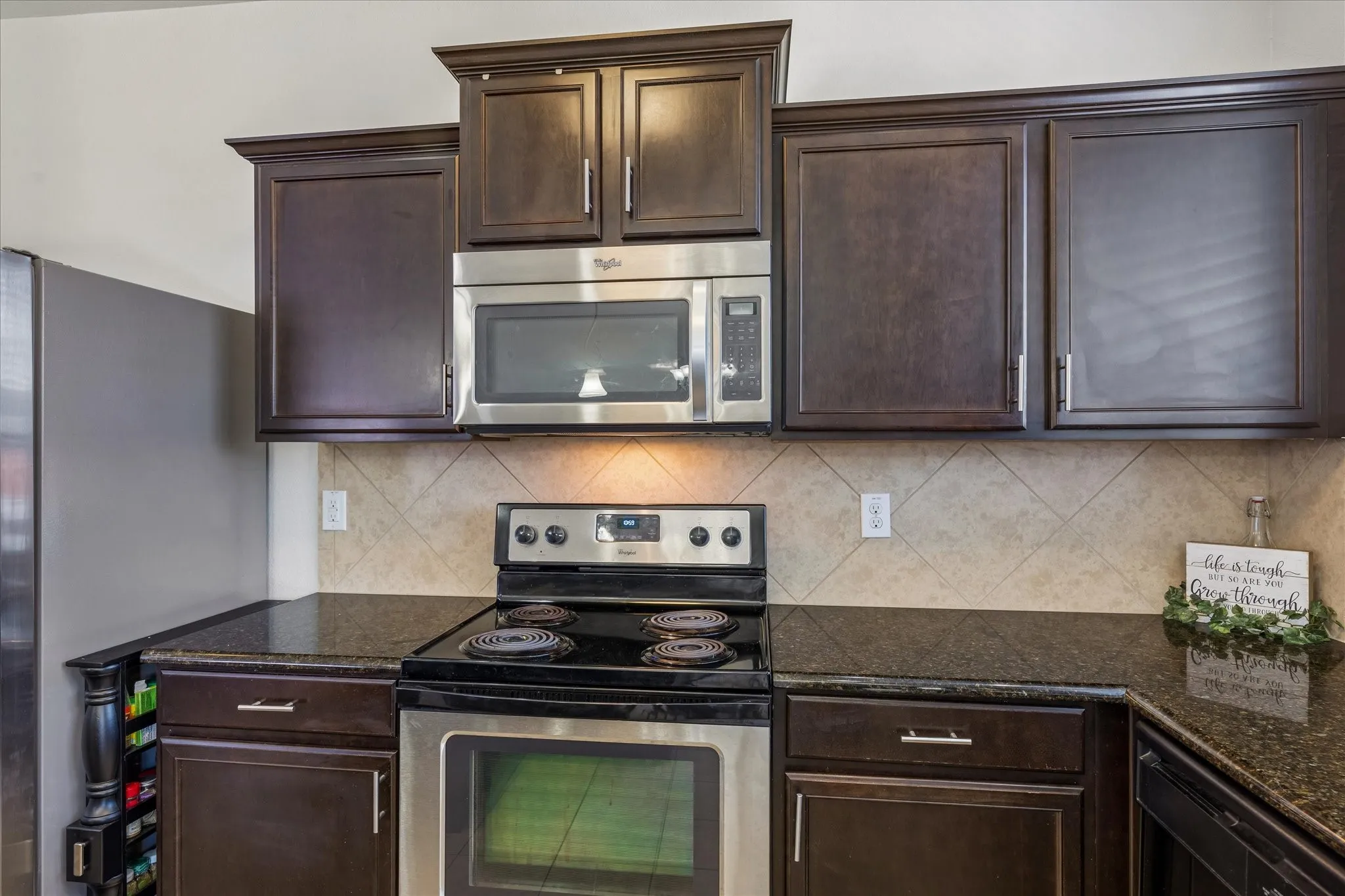 Single Family Residence For Sale in Tarrant County , 244 Rock Meadow Drive, Crowley, Texas 76036, 3 Bedroom, 2 Bathroom, 2 Garage spaces, 1,884 Sqft, built in 2012, mls#21404713, Real Estate Agent in Crowley, Homes For Sale in Tarrant county, Homes For Sale in Crowley, Realtor in Crowley Texas, Real Estate Brokerage Independent Realty Texas, Luminita Cordes Realtor