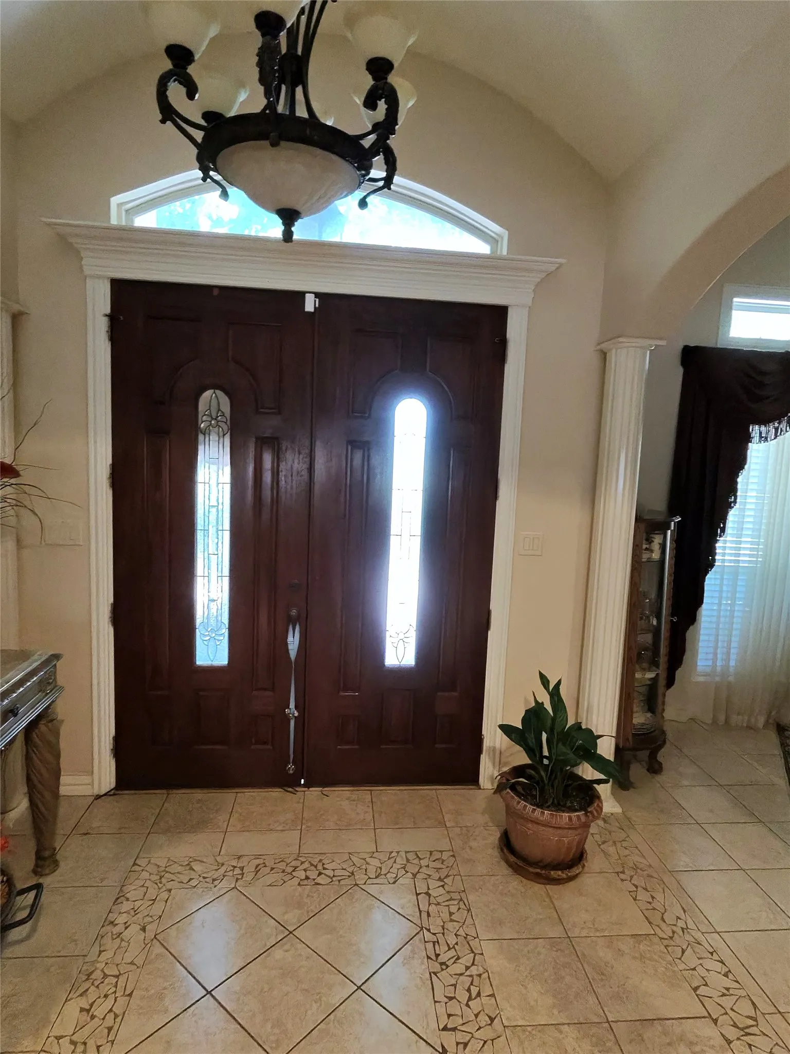 Single Family Residence For Sale in Parker County , 570 Harmony Circle, Weatherford, Texas 76087, 4 Bedroom, 4 Bathroom, 2 Garage spaces, 4,460 Sqft, built in 2006, mls#21404739, Real Estate Agent in Weatherford, Homes For Sale in Parker county, Homes For Sale in Weatherford, Realtor in Weatherford Texas, Real Estate Brokerage Independent Realty Texas, Luminita Cordes Realtor