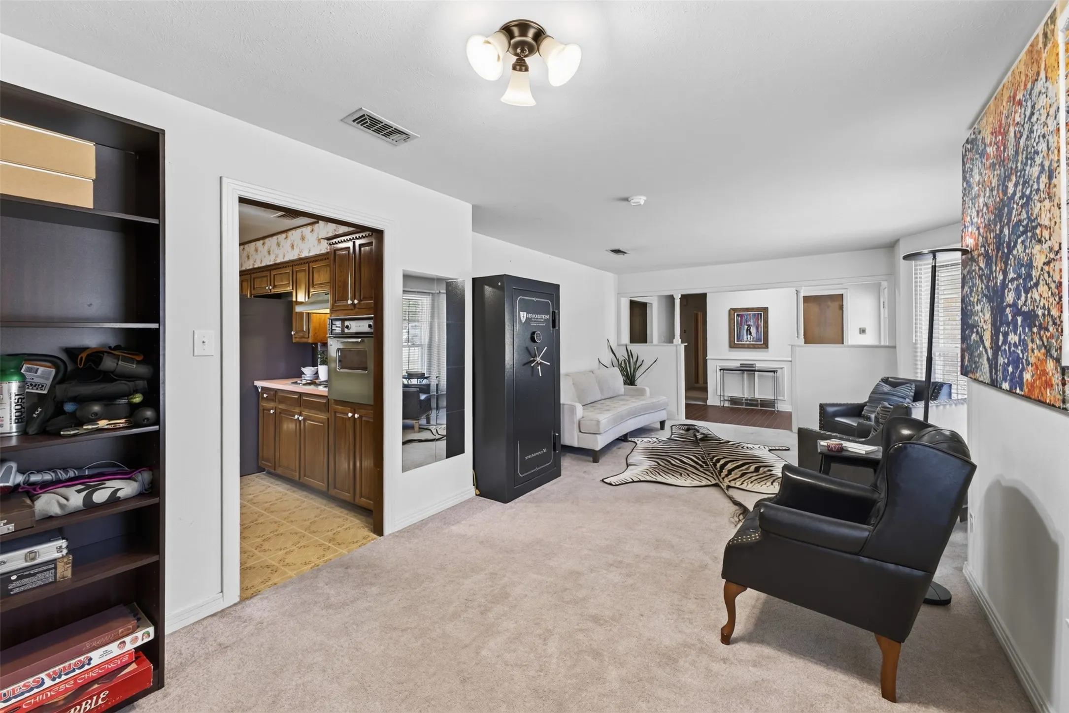Single Family Residence For Sale in Tarrant County , 6109 Price Drive, North Richland Hills, Texas 76180, 5 Bedroom, 3 Bathroom, 2 Garage spaces, 2,484 Sqft, built in 1966, mls#21402193, Real Estate Agent in North Richland Hills, Homes For Sale in Tarrant county, Homes For Sale in North Richland Hills, Realtor in North Richland Hills Texas, Real Estate Brokerage Independent Realty Texas, Luminita Cordes Realtor