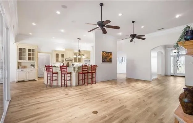 Single Family Residence For Sale in Smith County , 15176 County Road 472, Tyler, Texas 75706, 7 Bedroom, 4 Bathroom, 4 Garage spaces, 4,720 Sqft, built in 2007, mls#21404639, Real Estate Agent in Tyler, Homes For Sale in Smith county, Homes For Sale in Tyler, Realtor in Tyler Texas, Real Estate Brokerage Independent Realty Texas, Luminita Cordes Realtor