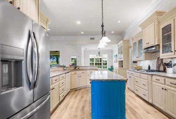 Single Family Residence For Sale in Smith County , 15176 County Road 472, Tyler, Texas 75706, 7 Bedroom, 4 Bathroom, 4 Garage spaces, 4,720 Sqft, built in 2007, mls#21404639, Real Estate Agent in Tyler, Homes For Sale in Smith county, Homes For Sale in Tyler, Realtor in Tyler Texas, Real Estate Brokerage Independent Realty Texas, Luminita Cordes Realtor