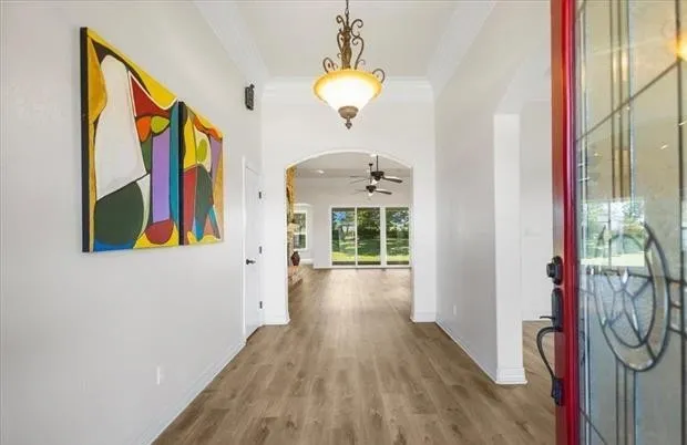 Single Family Residence For Sale in Smith County , 15176 County Road 472, Tyler, Texas 75706, 7 Bedroom, 4 Bathroom, 4 Garage spaces, 4,720 Sqft, built in 2007, mls#21404639, Real Estate Agent in Tyler, Homes For Sale in Smith county, Homes For Sale in Tyler, Realtor in Tyler Texas, Real Estate Brokerage Independent Realty Texas, Luminita Cordes Realtor