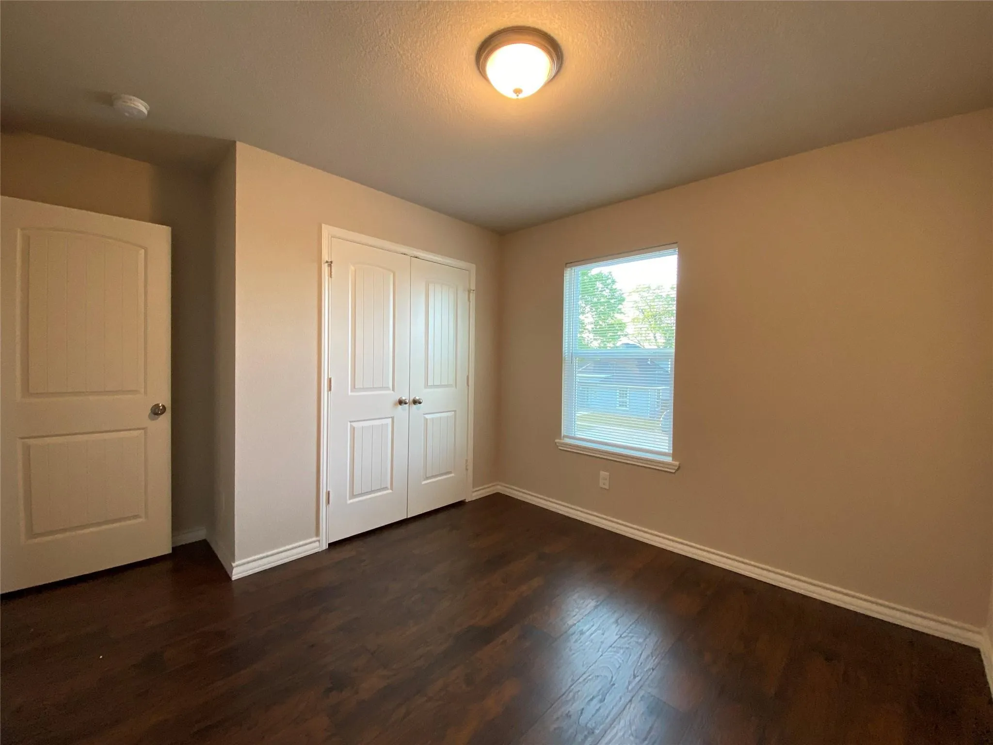 Single Family Residence For Rent in Tarrant County , 1304 E Magnolia Avenue, Fort Worth, Texas 76104, 3 Bedroom, 2 Bathroom, 1 Garage spaces, 1,216 Sqft, built in 2019, mls#21404742, Real Estate Agent in Fort Worth, Homes For Rent in Tarrant county, Homes For Rent in Fort Worth, Realtor in Fort Worth Texas, Real Estate Brokerage Independent Realty Texas, Luminita Cordes Realtor