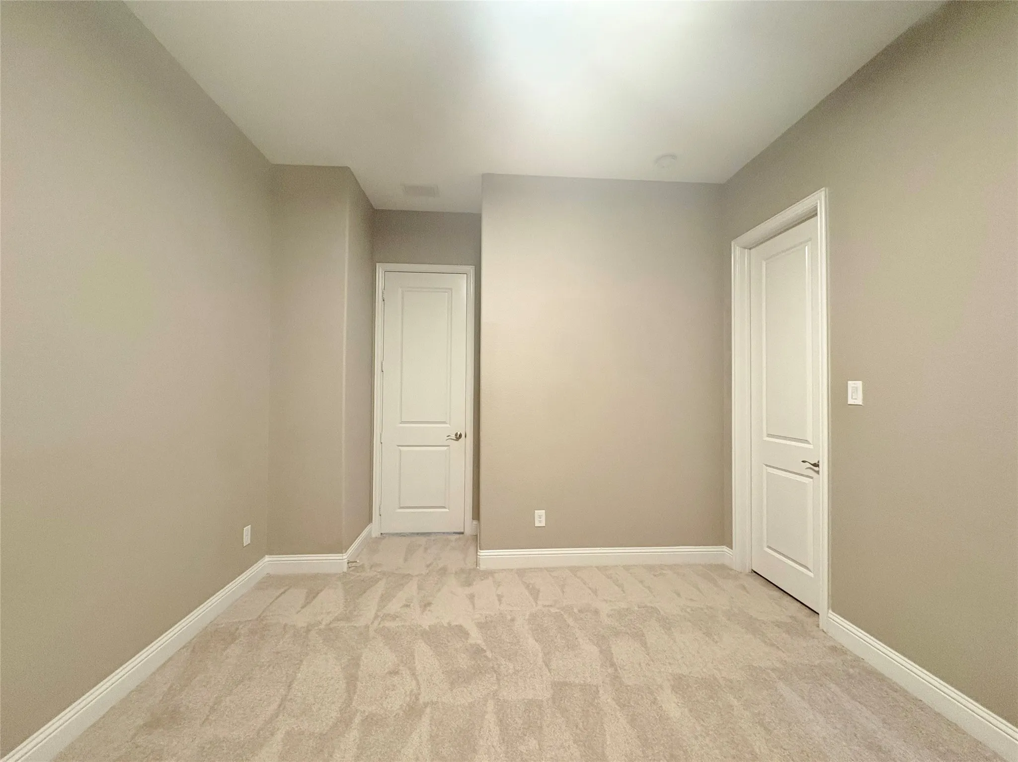 Single Family Residence For Rent in Collin County , 1604 Indigo Trail, Allen, Texas 75002, 4 Bedroom, 4 Bathroom, 2 Garage spaces, 2,774 Sqft, built in 2017, mls#21404751, Real Estate Agent in Allen, Homes For Rent in Collin county, Homes For Rent in Allen, Realtor in Allen Texas, Real Estate Brokerage Independent Realty Texas, Luminita Cordes Realtor