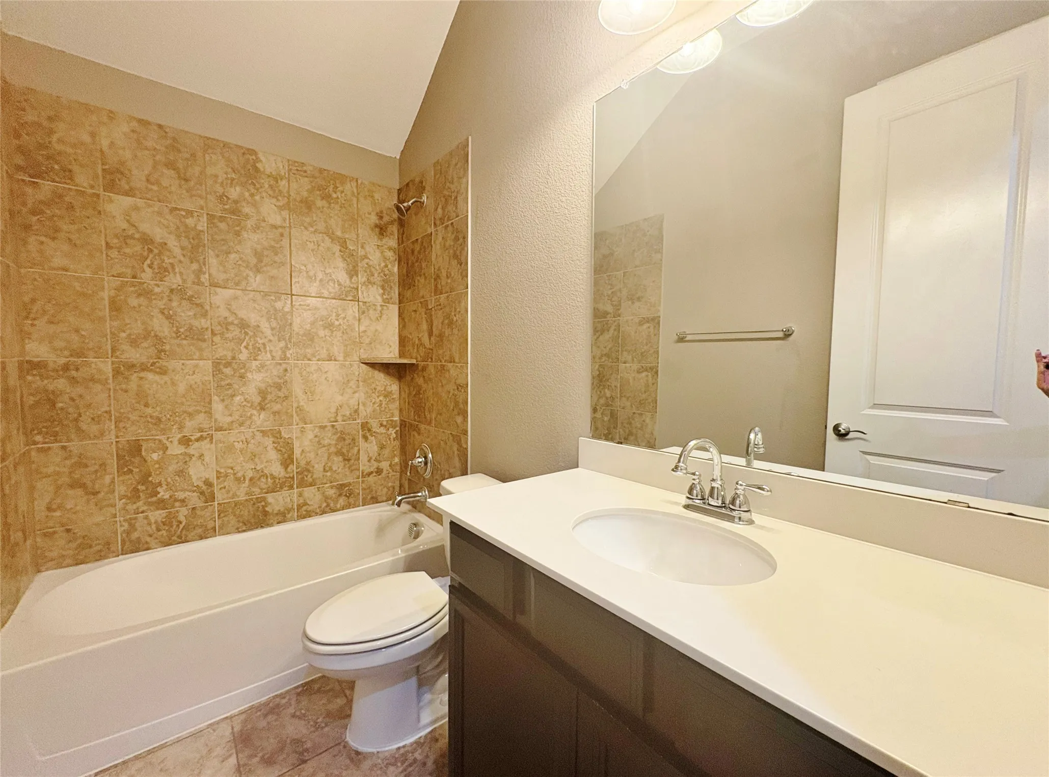 Single Family Residence For Rent in Collin County , 1604 Indigo Trail, Allen, Texas 75002, 4 Bedroom, 4 Bathroom, 2 Garage spaces, 2,774 Sqft, built in 2017, mls#21404751, Real Estate Agent in Allen, Homes For Rent in Collin county, Homes For Rent in Allen, Realtor in Allen Texas, Real Estate Brokerage Independent Realty Texas, Luminita Cordes Realtor