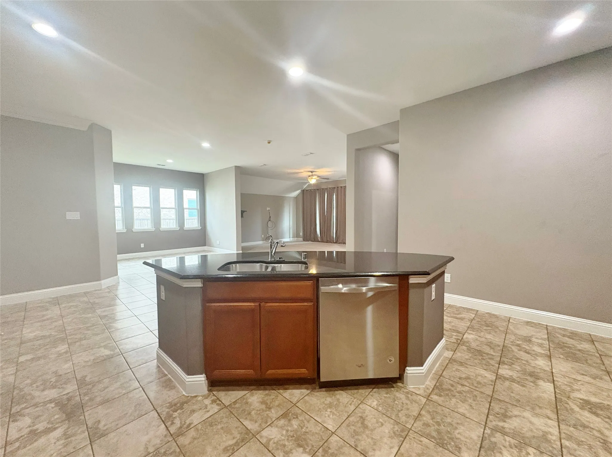 Single Family Residence For Rent in Collin County , 1604 Indigo Trail, Allen, Texas 75002, 4 Bedroom, 4 Bathroom, 2 Garage spaces, 2,774 Sqft, built in 2017, mls#21404751, Real Estate Agent in Allen, Homes For Rent in Collin county, Homes For Rent in Allen, Realtor in Allen Texas, Real Estate Brokerage Independent Realty Texas, Luminita Cordes Realtor