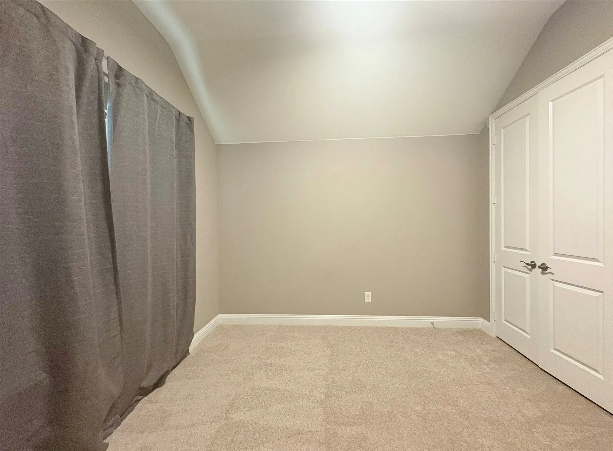 Single Family Residence For Rent in Collin County , 1604 Indigo Trail, Allen, Texas 75002, 4 Bedroom, 4 Bathroom, 2 Garage spaces, 2,774 Sqft, built in 2017, mls#21404751, Real Estate Agent in Allen, Homes For Rent in Collin county, Homes For Rent in Allen, Realtor in Allen Texas, Real Estate Brokerage Independent Realty Texas, Luminita Cordes Realtor