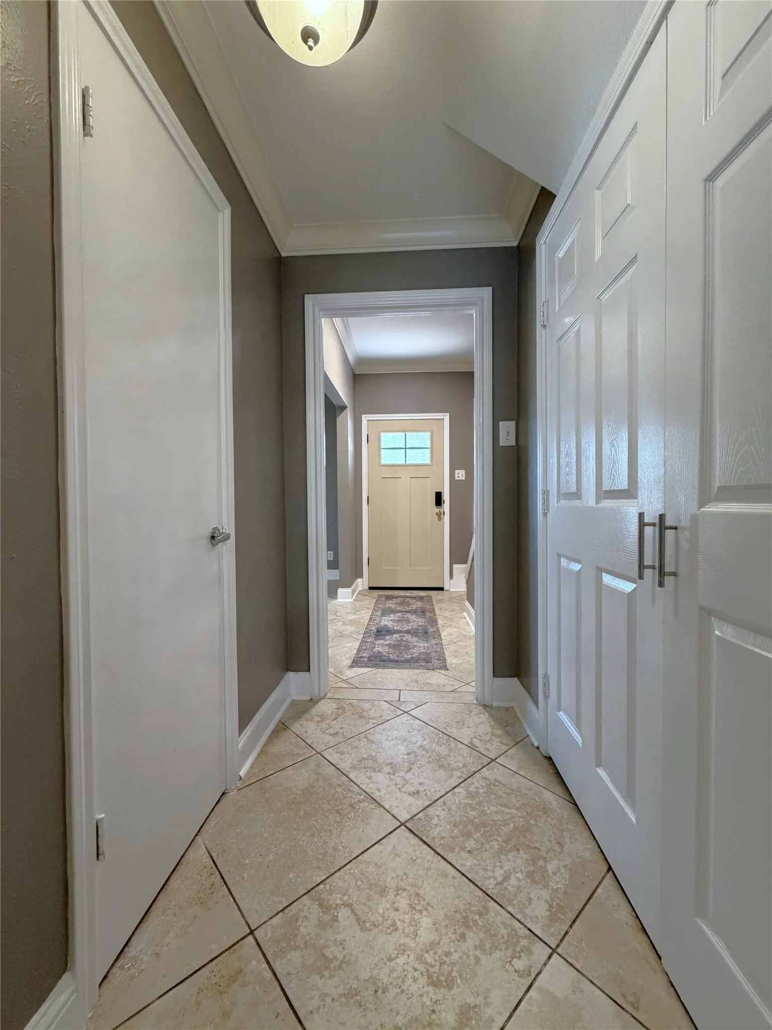 Townhouse For Rent in Dallas County , 625 Trailwood Court, Garland, Texas 75043, 3 Bedroom, 3 Bathroom, Garage spaces, 1,584 Sqft, built in 1973, mls#21404749, Real Estate Agent in Garland, Homes For Rent in Dallas county, Homes For Rent in Garland, Realtor in Garland Texas, Real Estate Brokerage Independent Realty Texas, Luminita Cordes Realtor
