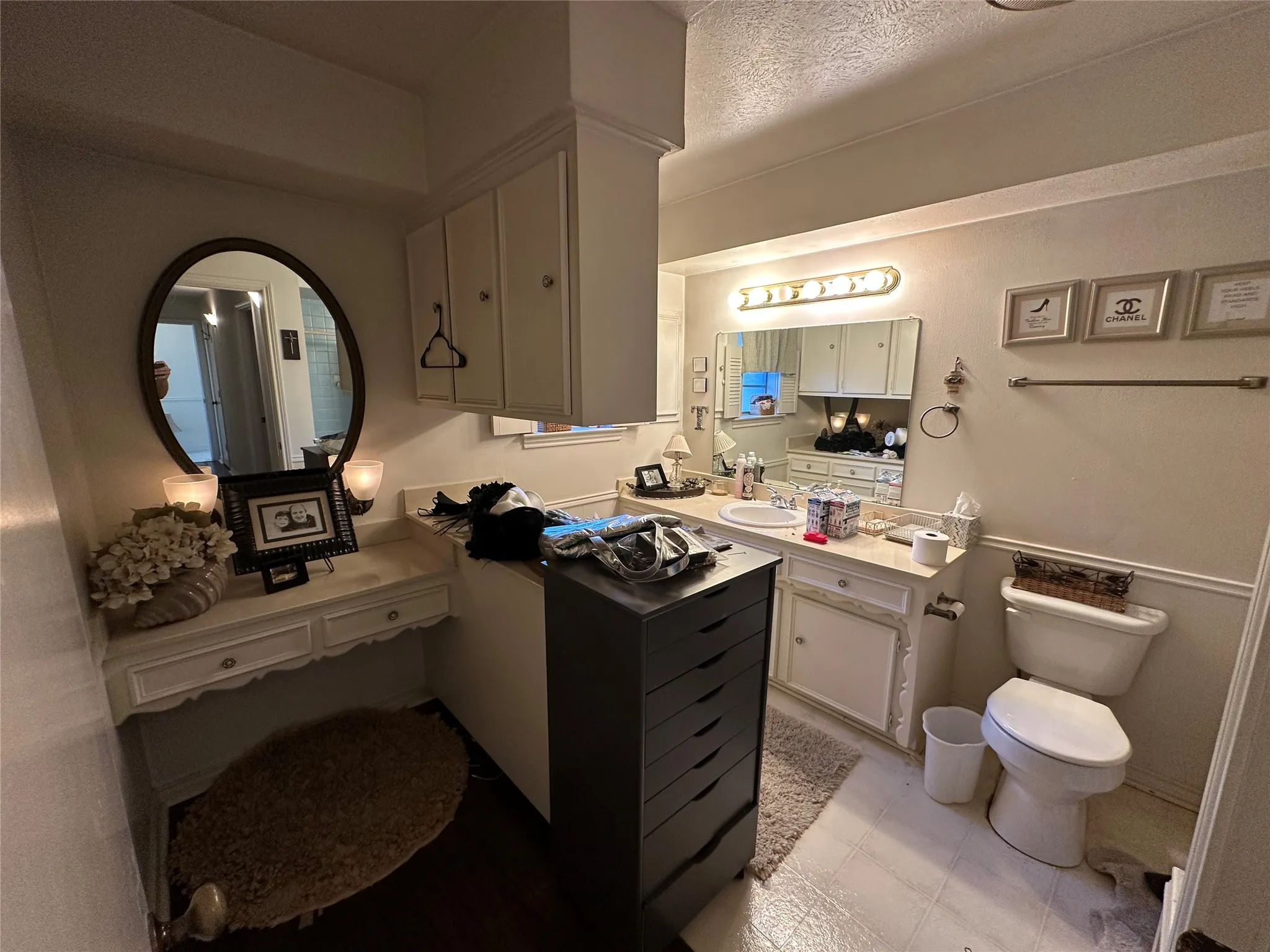 Single Family Residence For Sale in Dallas County , 7310 Whispering Pines Drive, Dallas, Texas 75248, 4 Bedroom, 3 Bathroom, 2 Garage spaces, 2,376 Sqft, built in 1971, mls#21404175, Real Estate Agent in Dallas, Homes For Sale in Dallas county, Homes For Sale in Dallas, Realtor in Dallas Texas, Real Estate Brokerage Independent Realty Texas, Luminita Cordes Realtor
