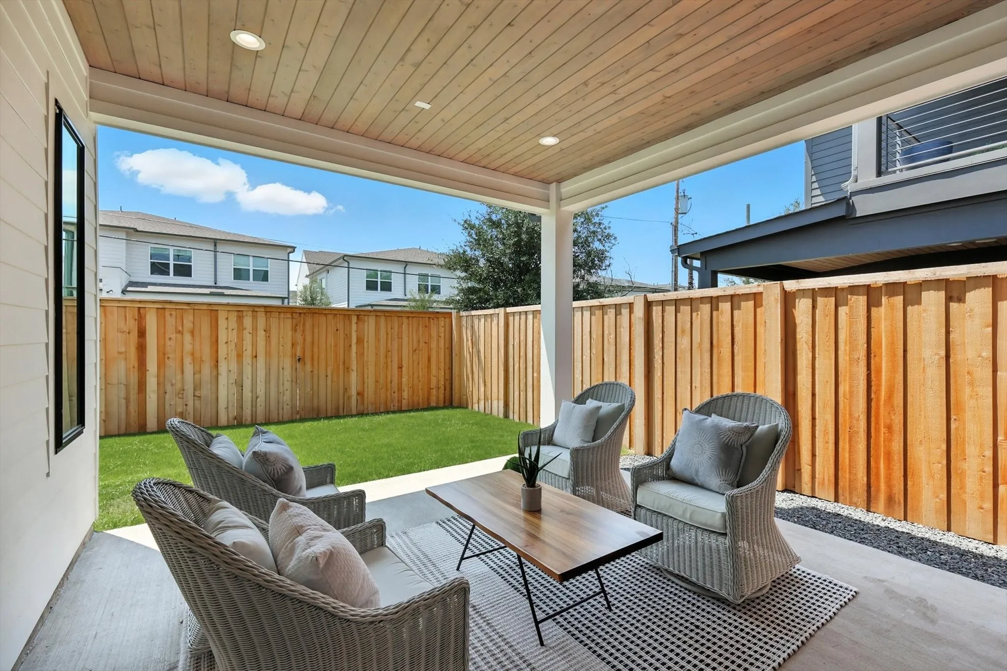 Duplex For Rent in Dallas County , 4604 Hopkins, Dallas, Texas 75209, 3 Bedroom, 3 Bathroom, 2 Garage spaces, 2,780 Sqft, built in 2025, mls#21404753, Real Estate Agent in Dallas, Homes For Rent in Dallas county, Homes For Rent in Dallas, Realtor in Dallas Texas, Real Estate Brokerage Independent Realty Texas, Luminita Cordes Realtor