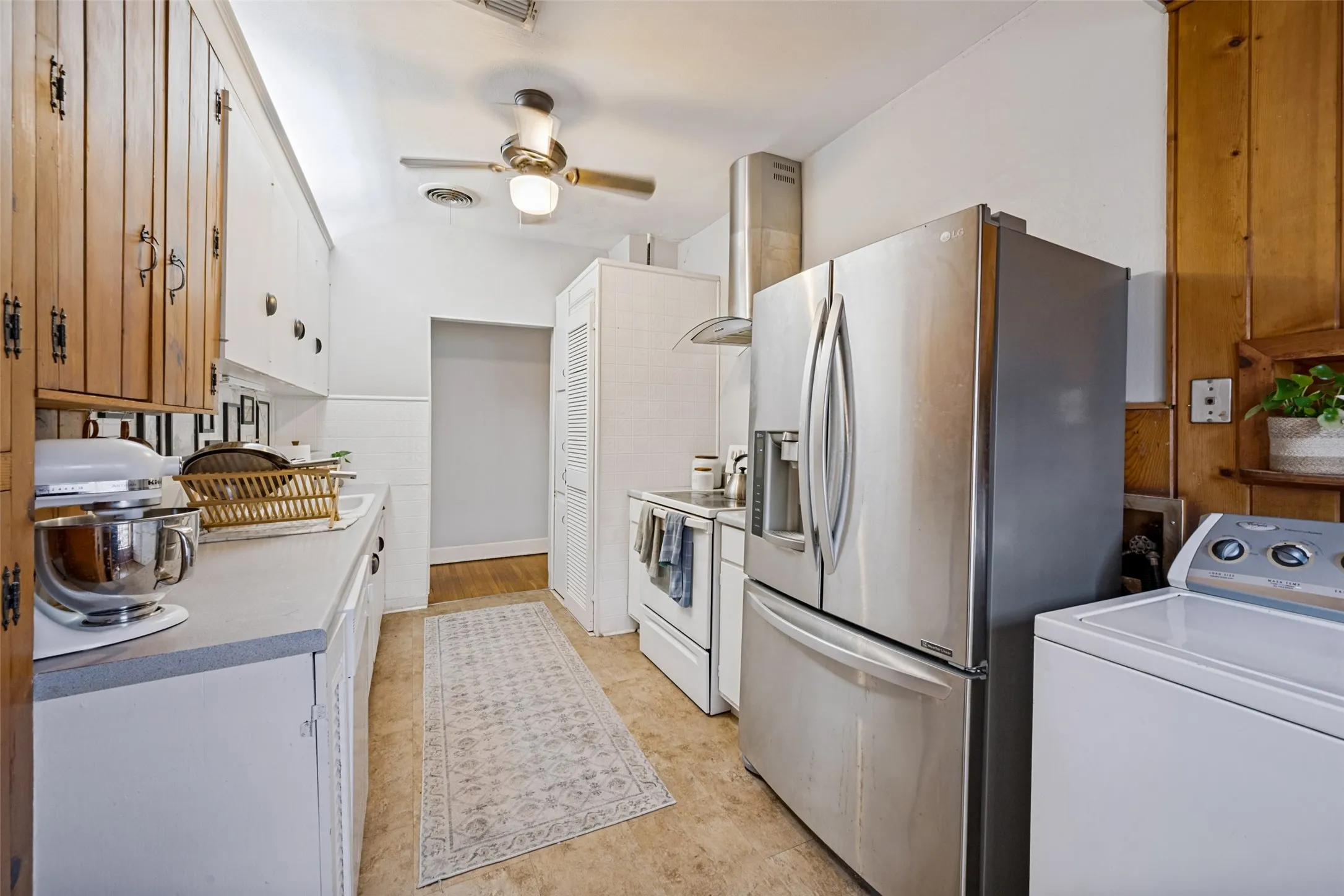 Duplex For Sale in Tarrant County , 2619 S Adams, Fort Worth, Texas 76110, 4 Bedroom, 3 Bathroom, 2 Garage spaces, 2,374 Sqft, built in 1929, mls#21397301, Real Estate Agent in Fort Worth, Homes For Sale in Tarrant county, Homes For Sale in Fort Worth, Realtor in Fort Worth Texas, Real Estate Brokerage Independent Realty Texas, Luminita Cordes Realtor
