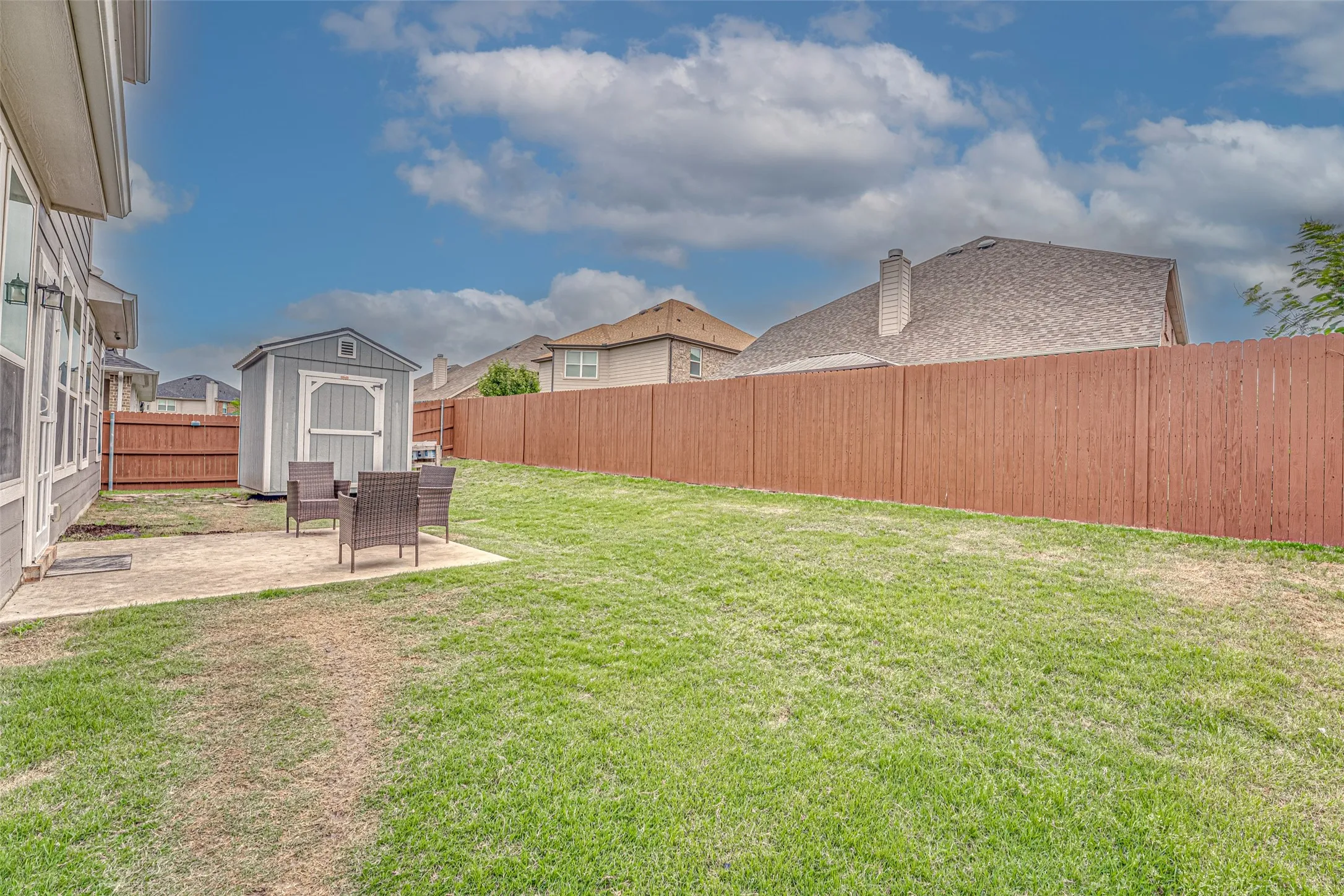 Single Family Residence For Rent in Grayson County , 909 Gambel Drive, Sherman, Texas 75092, 4 Bedroom, 3 Bathroom, 2 Garage spaces, 2,698 Sqft, built in 2021, mls#21403992, Real Estate Agent in Sherman, Homes For Rent in Grayson county, Homes For Rent in Sherman, Realtor in Sherman Texas, Real Estate Brokerage Independent Realty Texas, Luminita Cordes Realtor