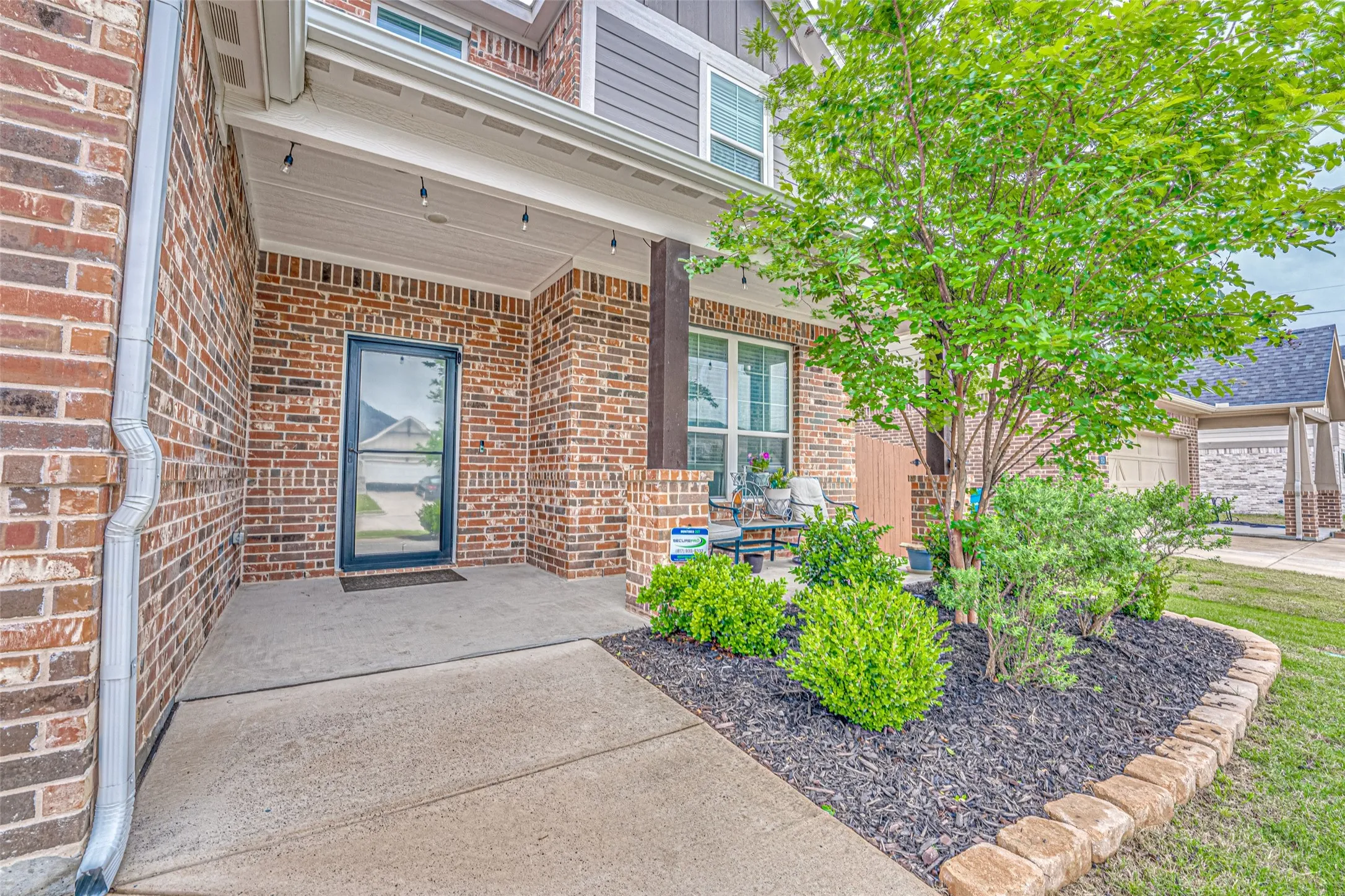 Single Family Residence For Rent in Grayson County , 909 Gambel Drive, Sherman, Texas 75092, 4 Bedroom, 3 Bathroom, 2 Garage spaces, 2,698 Sqft, built in 2021, mls#21403992, Real Estate Agent in Sherman, Homes For Rent in Grayson county, Homes For Rent in Sherman, Realtor in Sherman Texas, Real Estate Brokerage Independent Realty Texas, Luminita Cordes Realtor