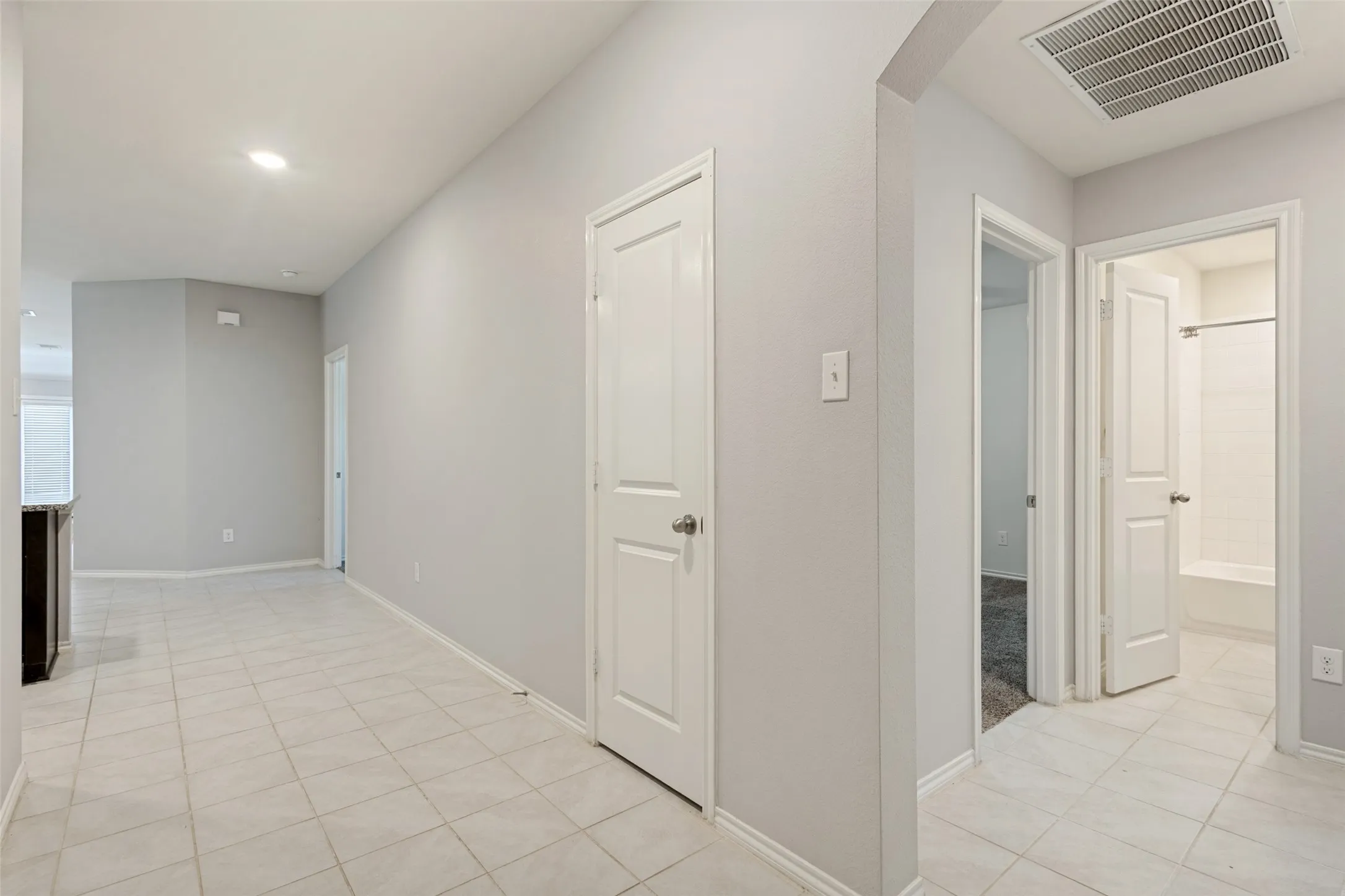Single Family Residence For Sale in Collin County , 1113 Meadow Side Drive, Princeton, Texas 75407, 4 Bedroom, 2 Bathroom, 2 Garage spaces, 2,080 Sqft, built in 2018, mls#21404650, Real Estate Agent in Princeton, Homes For Sale in Collin county, Homes For Sale in Princeton, Realtor in Princeton Texas, Real Estate Brokerage Independent Realty Texas, Luminita Cordes Realtor
