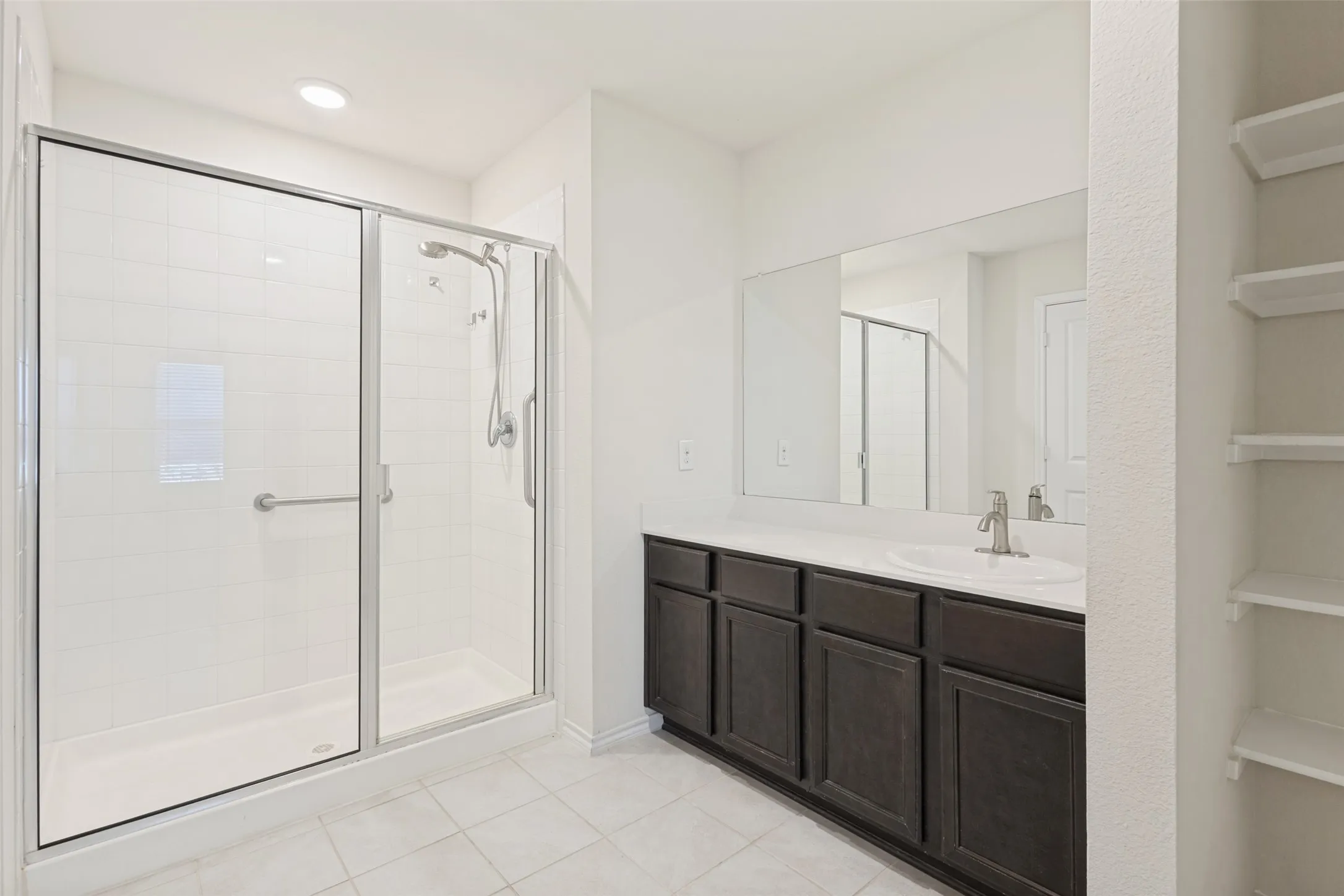 Single Family Residence For Sale in Collin County , 1113 Meadow Side Drive, Princeton, Texas 75407, 4 Bedroom, 2 Bathroom, 2 Garage spaces, 2,080 Sqft, built in 2018, mls#21404650, Real Estate Agent in Princeton, Homes For Sale in Collin county, Homes For Sale in Princeton, Realtor in Princeton Texas, Real Estate Brokerage Independent Realty Texas, Luminita Cordes Realtor