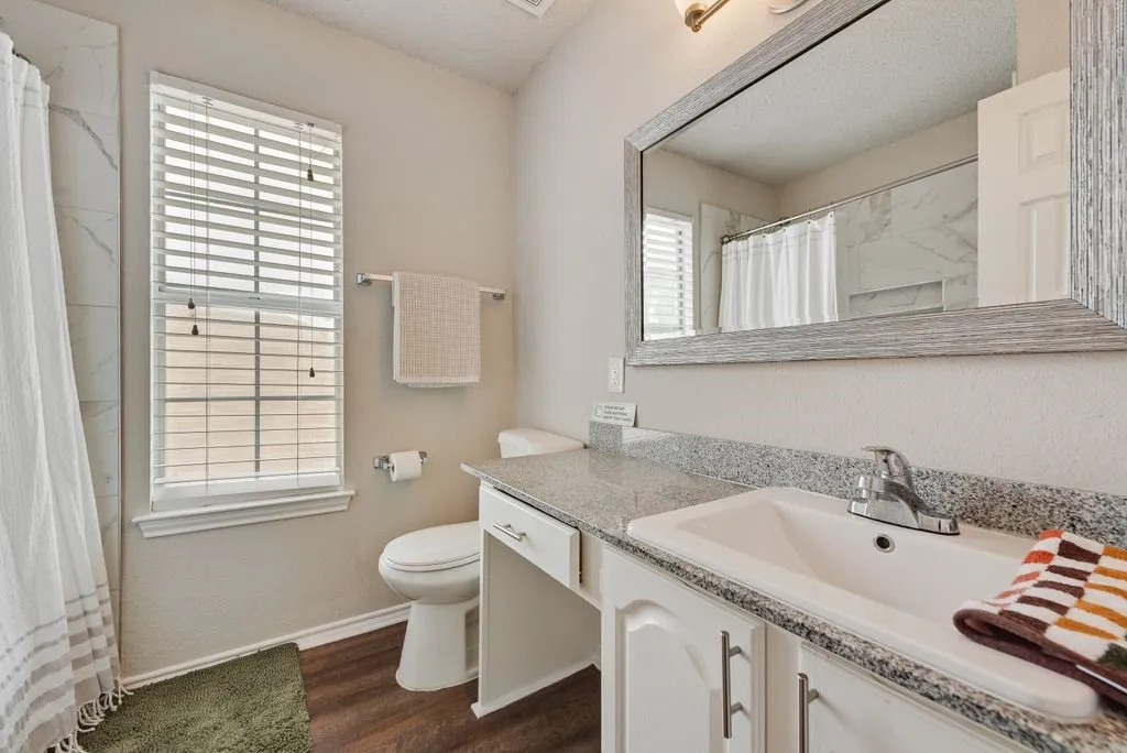 Single Family Residence For Sale in Dallas County , 2001 Village Creek Drive, Garland, Texas 75040, 3 Bedroom, 3 Bathroom, 2 Garage spaces, 1,934 Sqft, built in 1987, mls#21404705, Real Estate Agent in Garland, Homes For Sale in Dallas county, Homes For Sale in Garland, Realtor in Garland Texas, Real Estate Brokerage Independent Realty Texas, Luminita Cordes Realtor