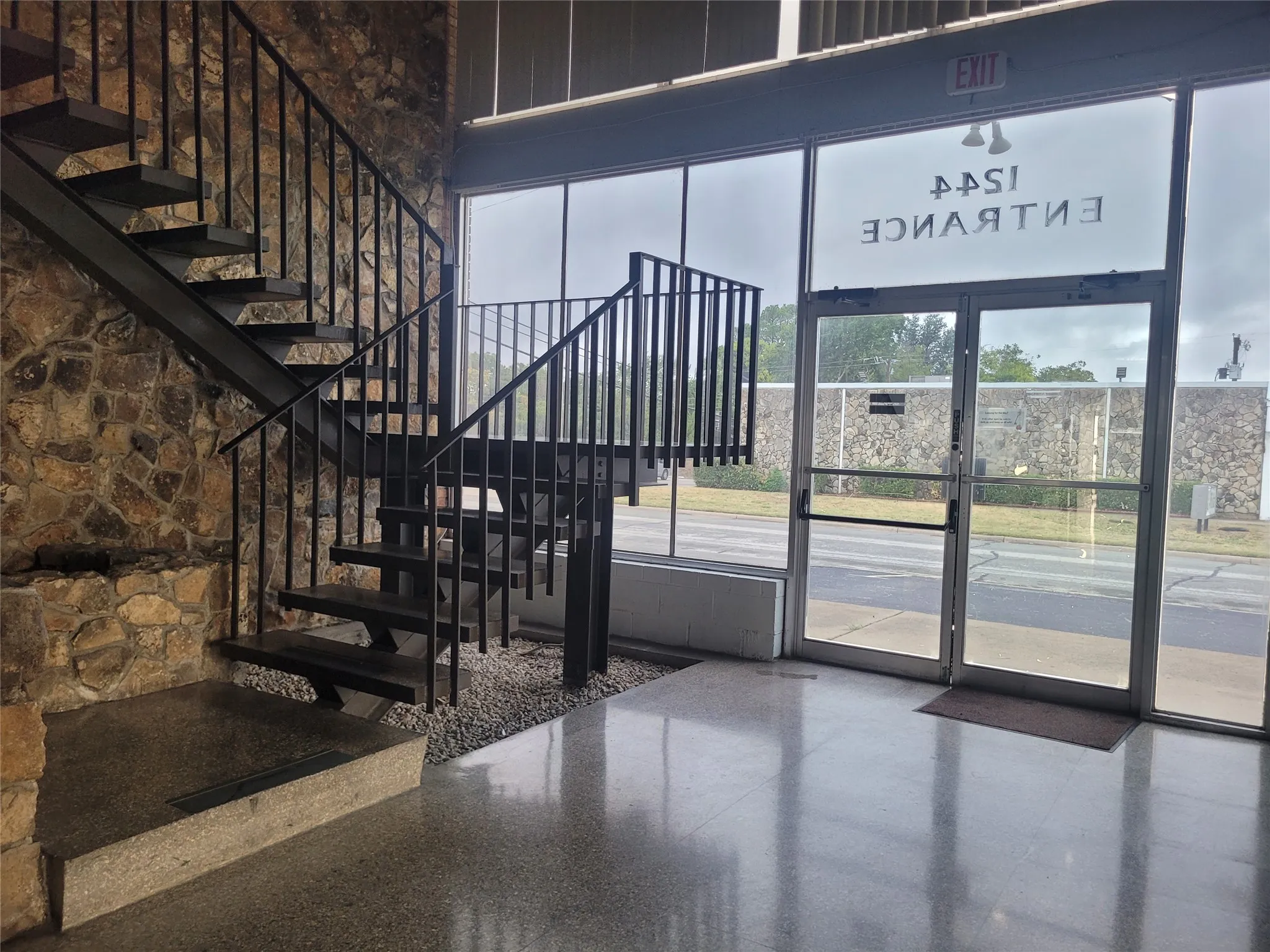 Office For Sale in Tarrant County , 1244 Karla Drive, Hurst, Texas 76053, 0, 0, Garage spaces, 0 Sqft, built in 1962, mls#21395668, Real Estate Agent in Hurst, Homes For Sale in Tarrant county, Homes For Sale in Hurst, Realtor in Hurst Texas, Real Estate Brokerage Independent Realty Texas, Luminita Cordes Realtor
