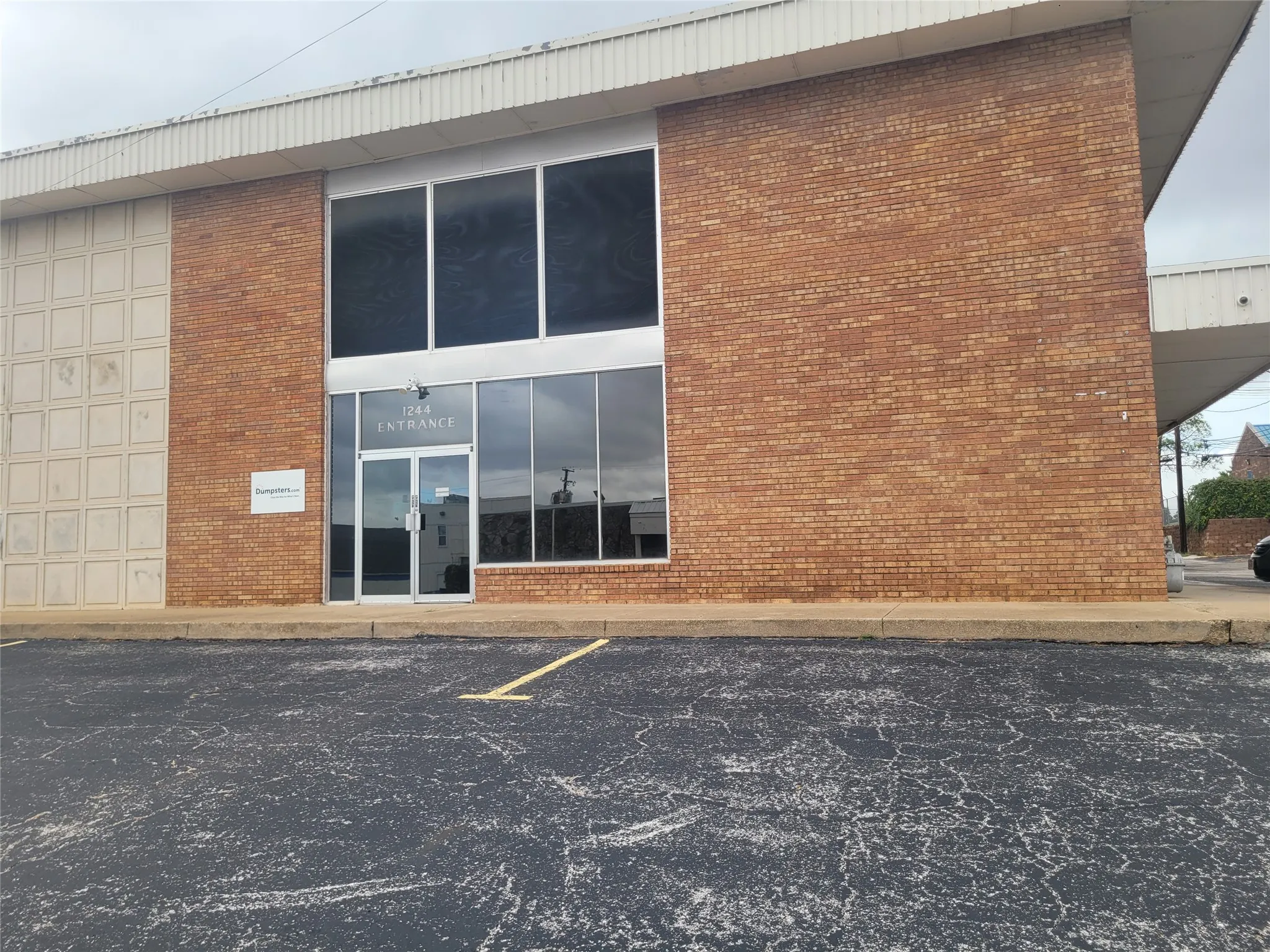 Office For Sale in Tarrant County , 1244 Karla Drive, Hurst, Texas 76053, 0, 0, Garage spaces, 0 Sqft, built in 1962, mls#21395668, Real Estate Agent in Hurst, Homes For Sale in Tarrant county, Homes For Sale in Hurst, Realtor in Hurst Texas, Real Estate Brokerage Independent Realty Texas, Luminita Cordes Realtor