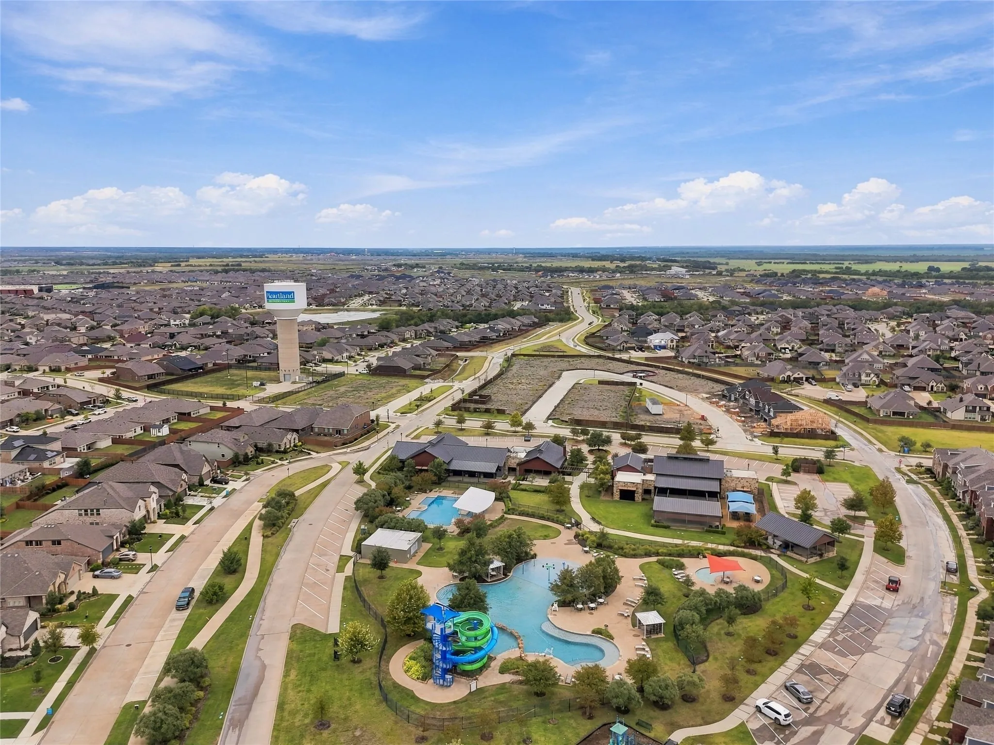 Single Family Residence For Sale in Kaufman County , 3955 Chesapeake Lane, Heartland, Texas 75126, 5 Bedroom, 3 Bathroom, 2 Garage spaces, 2,579 Sqft, built in 2019, mls#21404367, Real Estate Agent in Heartland, Homes For Sale in Kaufman county, Homes For Sale in Heartland, Realtor in Heartland Texas, Real Estate Brokerage Independent Realty Texas, Luminita Cordes Realtor