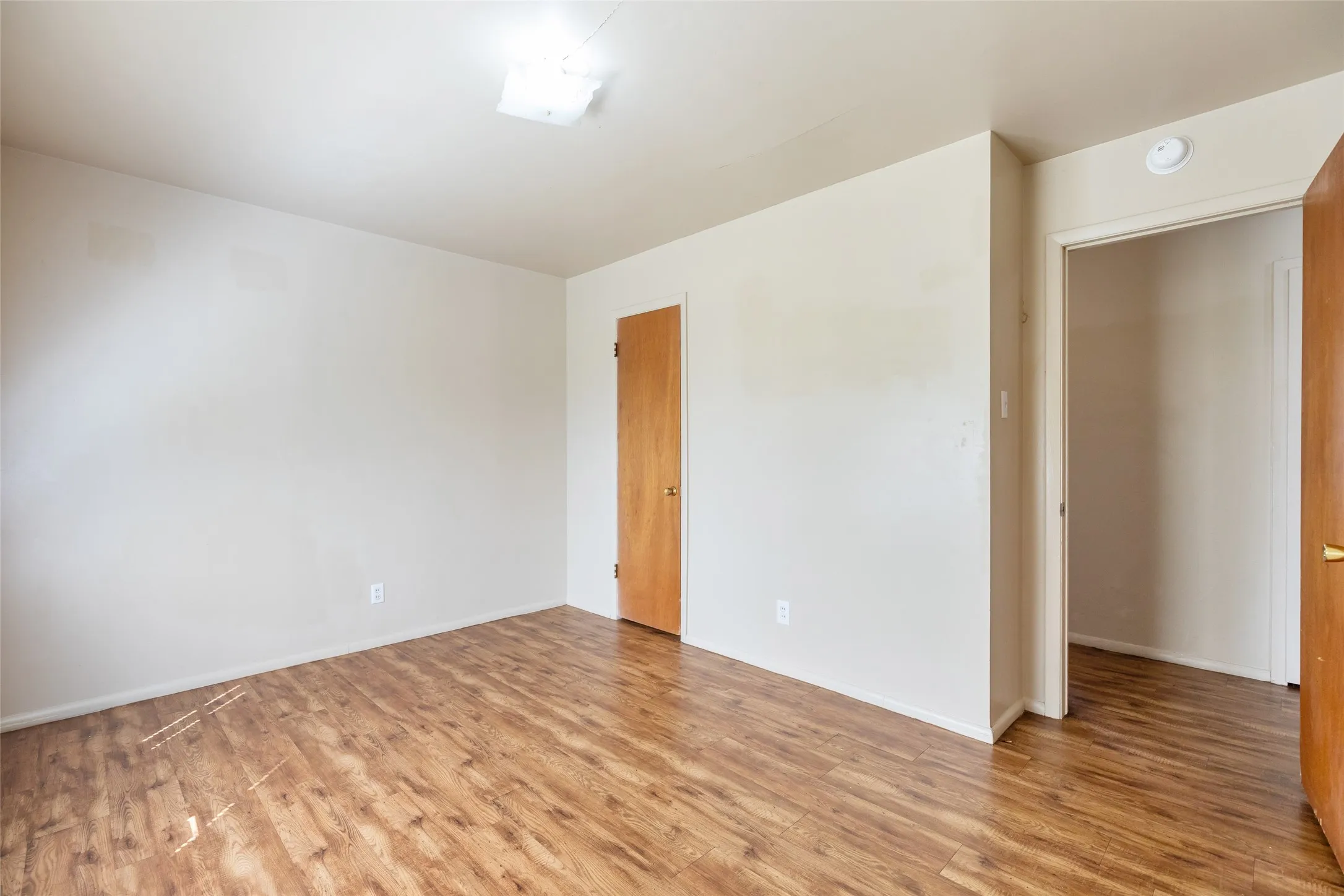 Single Family Residence For Rent in Taylor County , 2809 S 27th Street, Abilene, Texas 79605, 3 Bedroom, 1 Bathroom, 1 Garage spaces, 864 Sqft, built in 1959, mls#21402117, Real Estate Agent in Abilene, Homes For Rent in Taylor county, Homes For Rent in Abilene, Realtor in Abilene Texas, Real Estate Brokerage Independent Realty Texas, Luminita Cordes Realtor