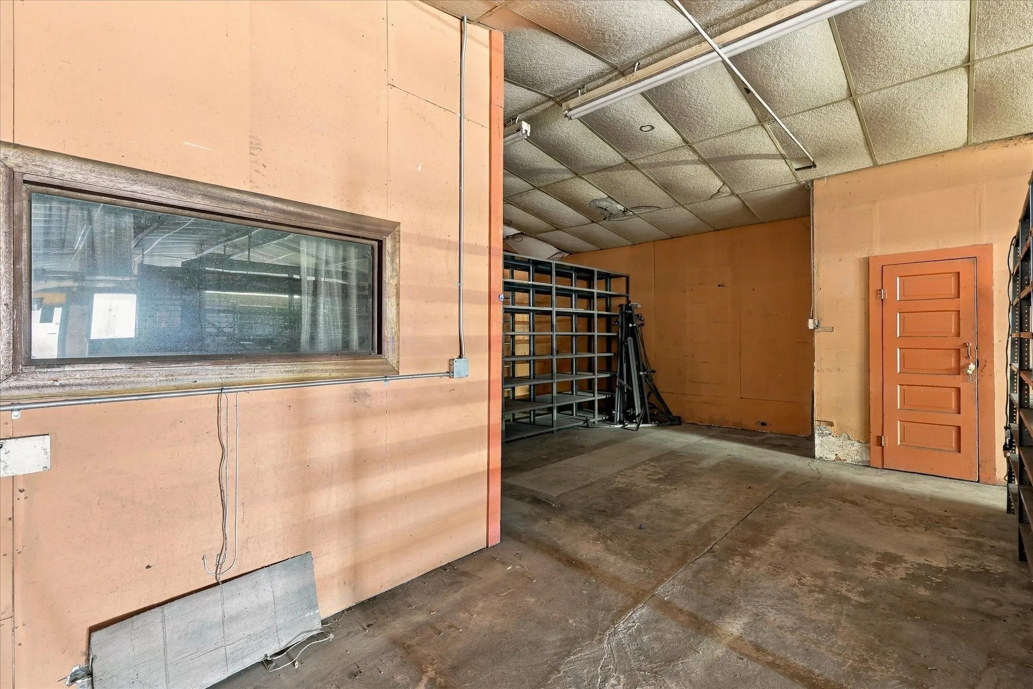 Industrial For Sale in Grayson County , 102 College Street, Whitesboro, Texas 76273, 0, 0, Garage spaces, 0 Sqft, built in 1955, mls#21404724, Real Estate Agent in Whitesboro, Homes For Sale in Grayson county, Homes For Sale in Whitesboro, Realtor in Whitesboro Texas, Real Estate Brokerage Independent Realty Texas, Luminita Cordes Realtor