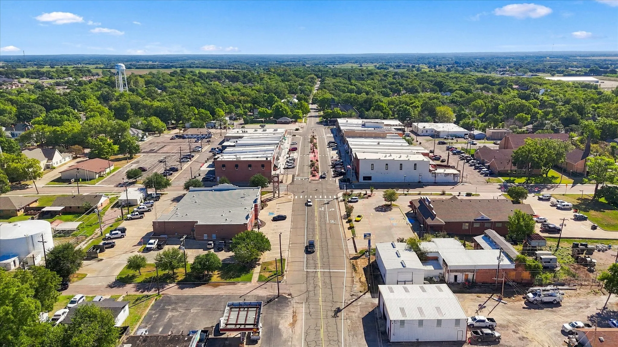 Industrial For Sale in Grayson County , 102 College Street, Whitesboro, Texas 76273, 0, 0, Garage spaces, 0 Sqft, built in 1955, mls#21404724, Real Estate Agent in Whitesboro, Homes For Sale in Grayson county, Homes For Sale in Whitesboro, Realtor in Whitesboro Texas, Real Estate Brokerage Independent Realty Texas, Luminita Cordes Realtor